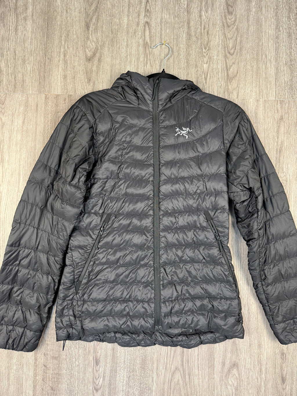 Women’s arcteryx down puffer - small