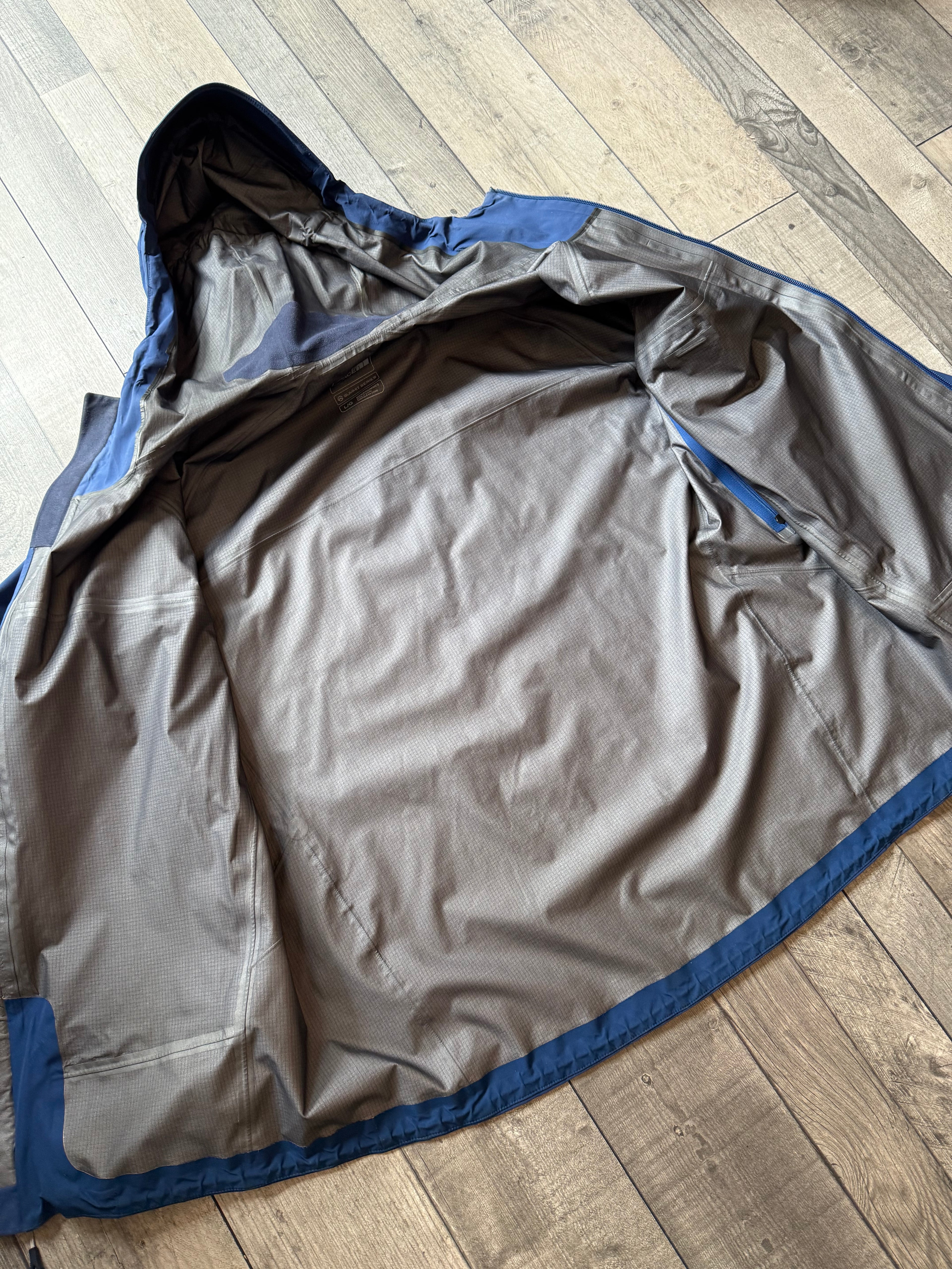 The North Face summit series point five GTX pro