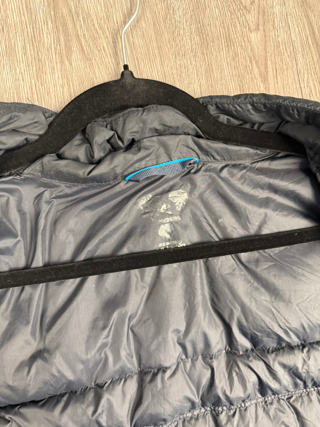 Men’s mountain hardwear down gillet - large