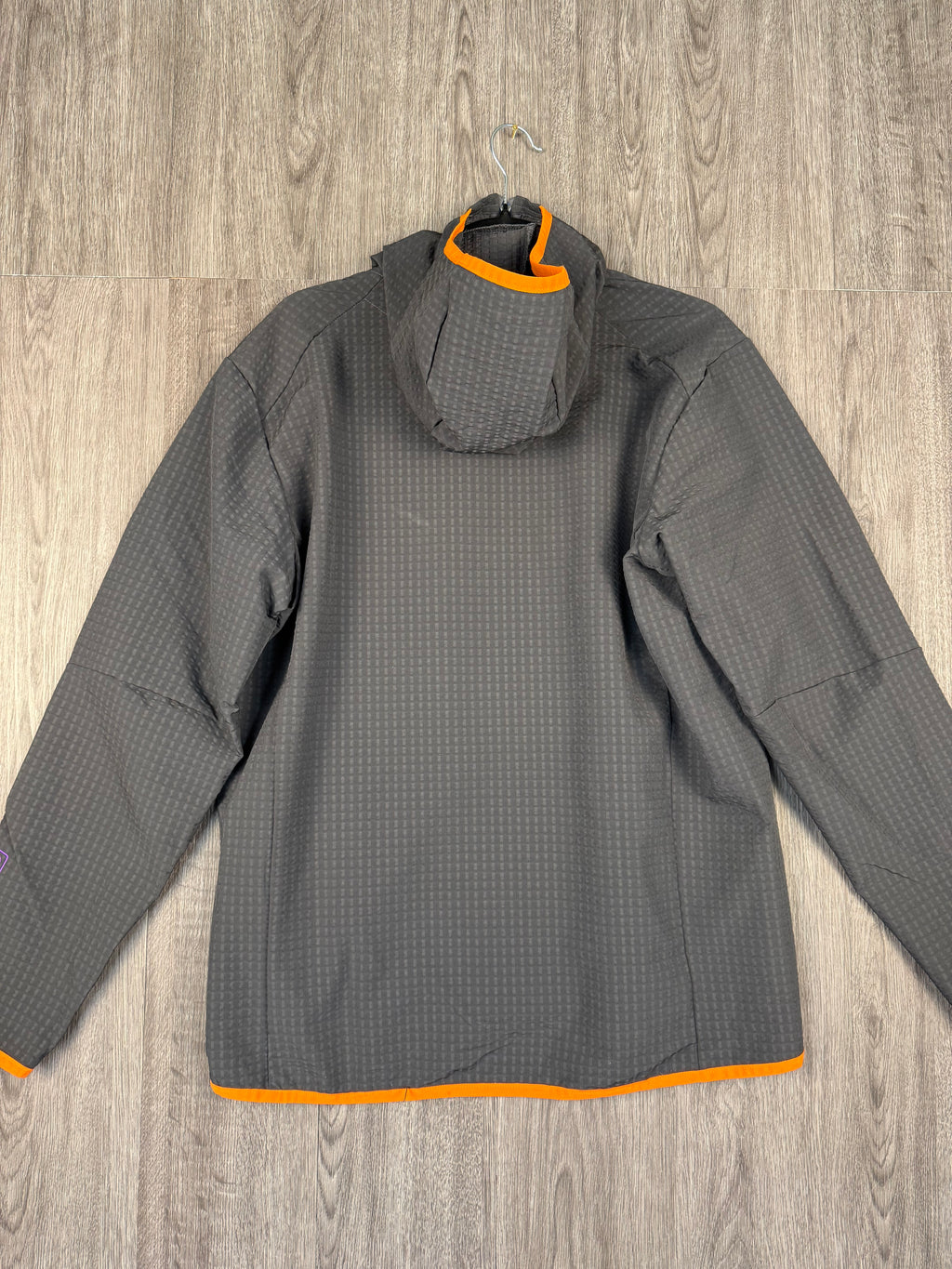 Men’s Patagonia technical fleece - large