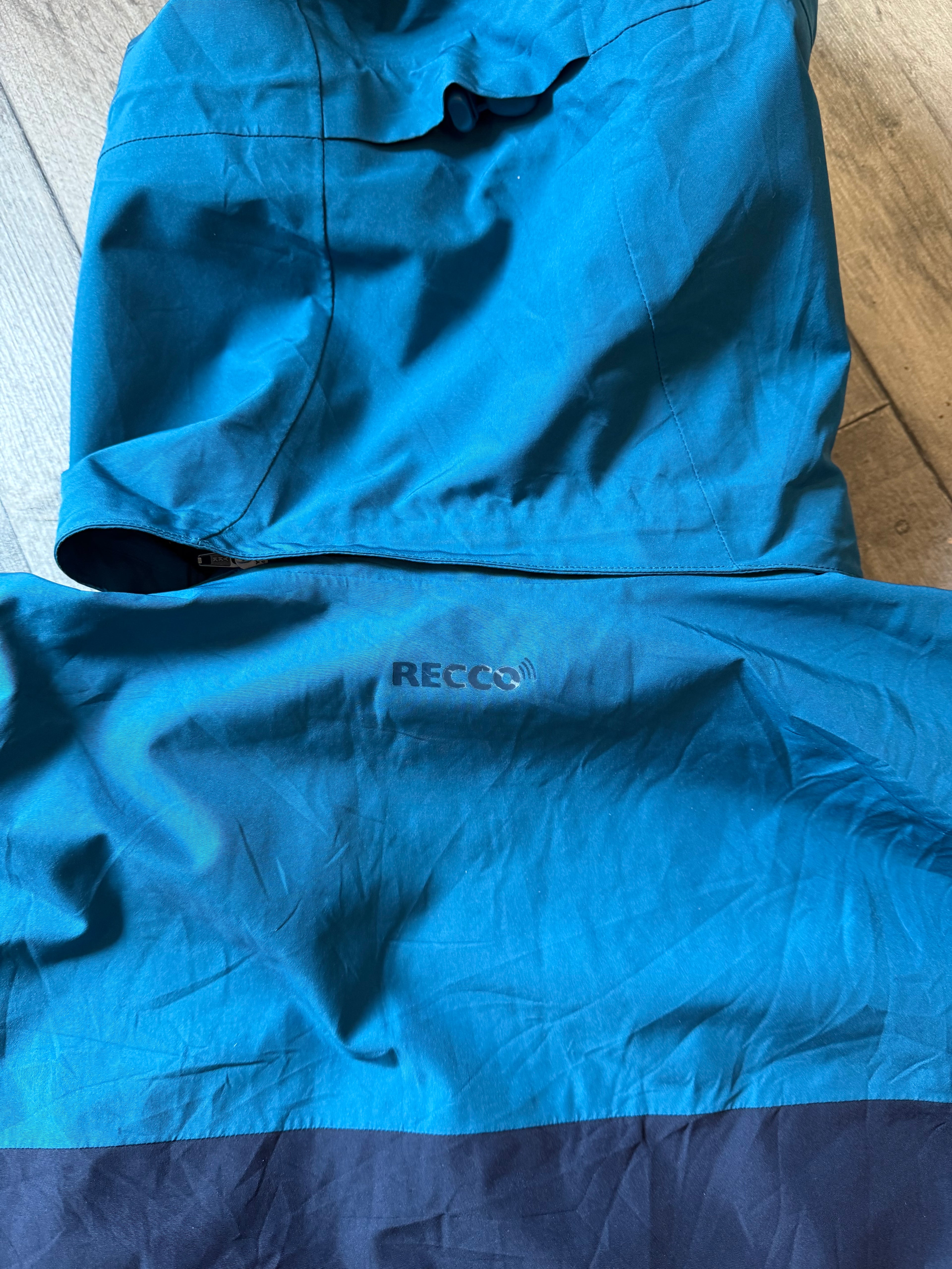 Patagonia powder bowl jacket