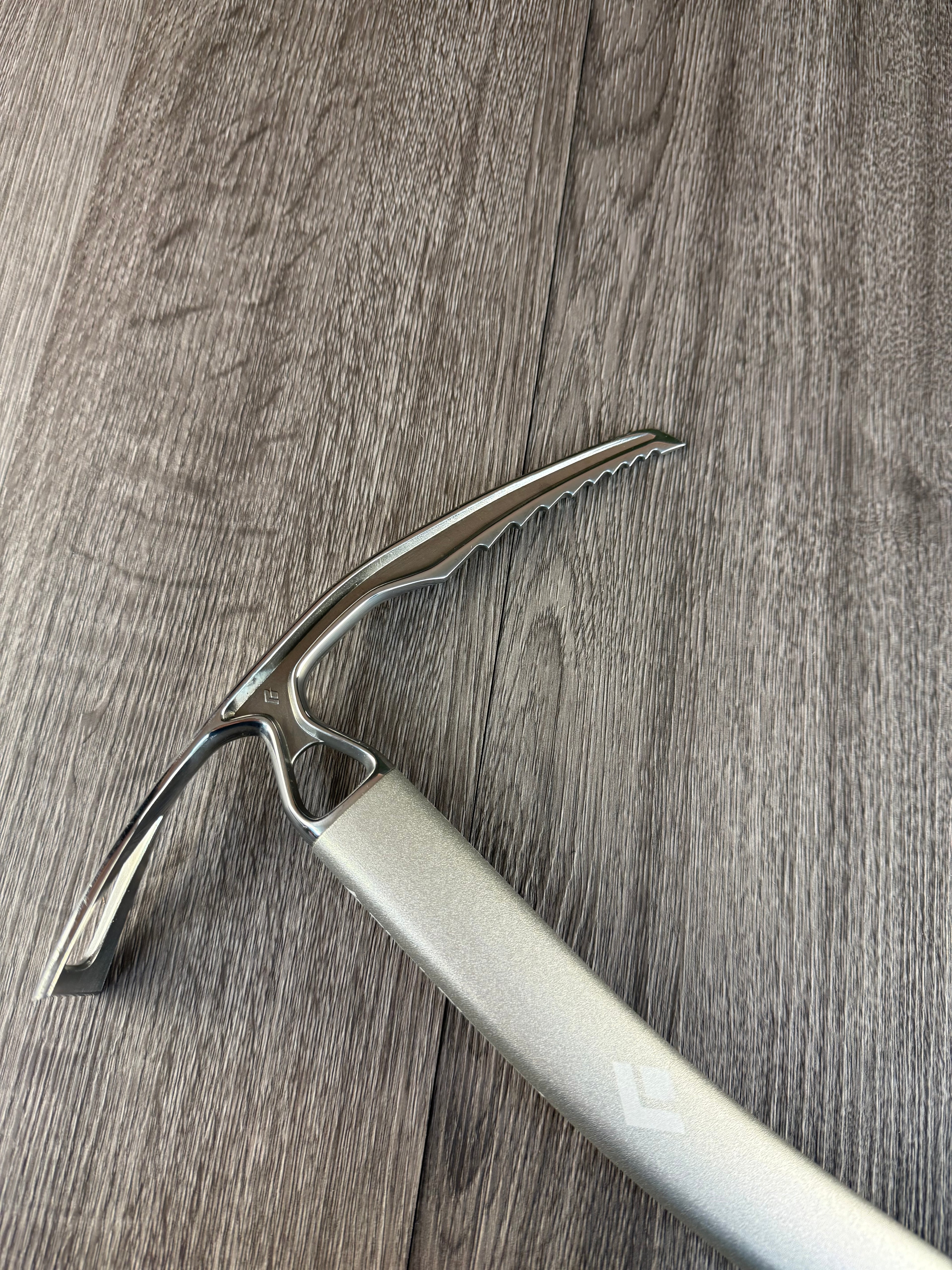 Black diamond raven ice pro 75cm