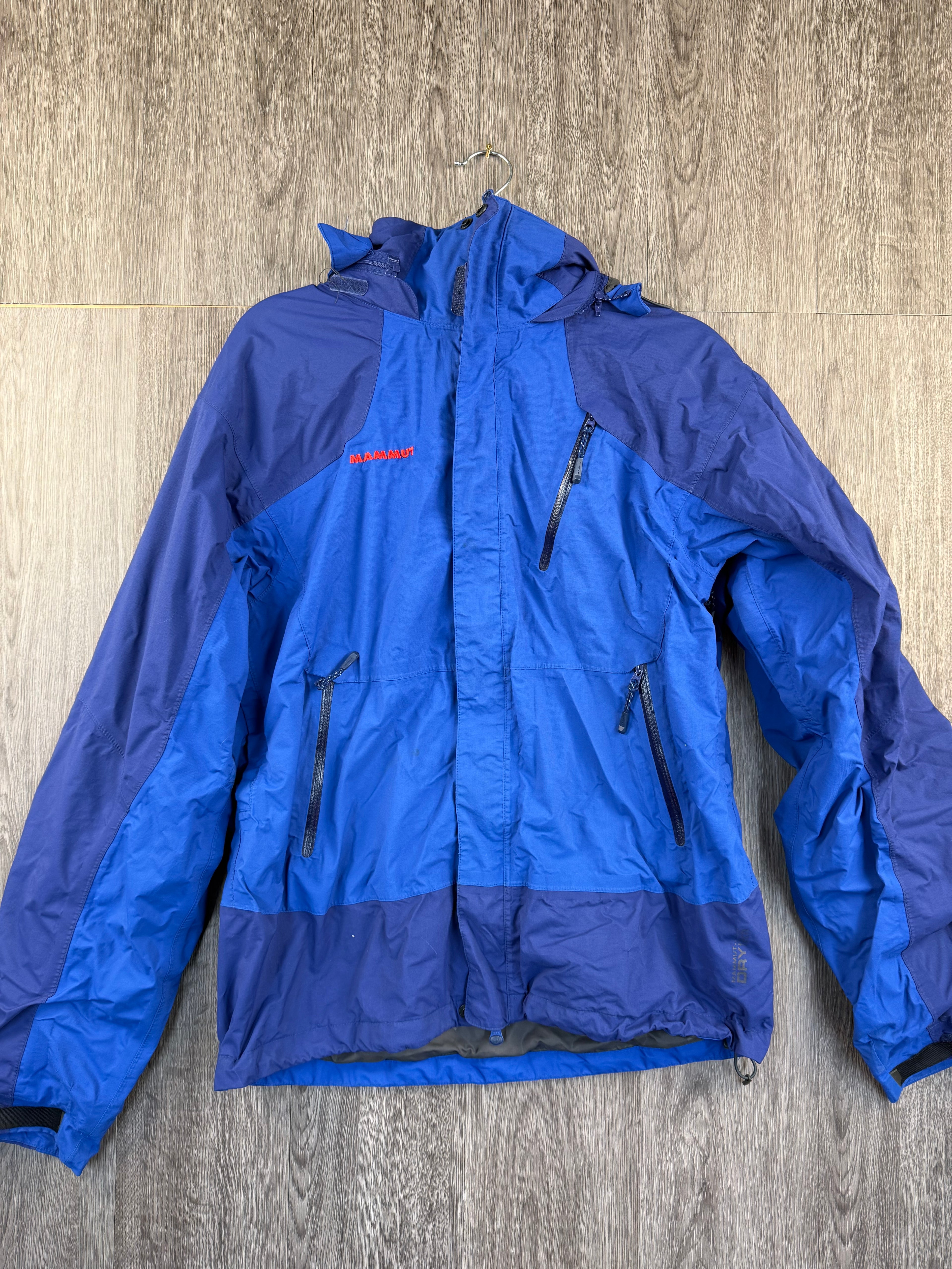 Mammut DryTech Waterproof Jacket – Men’s Large