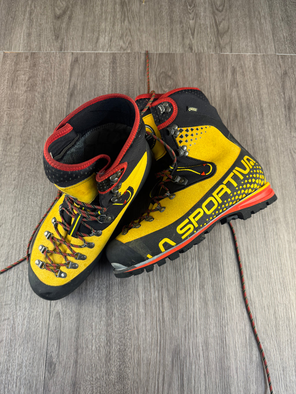 La Sportiva Nepal cube gtx