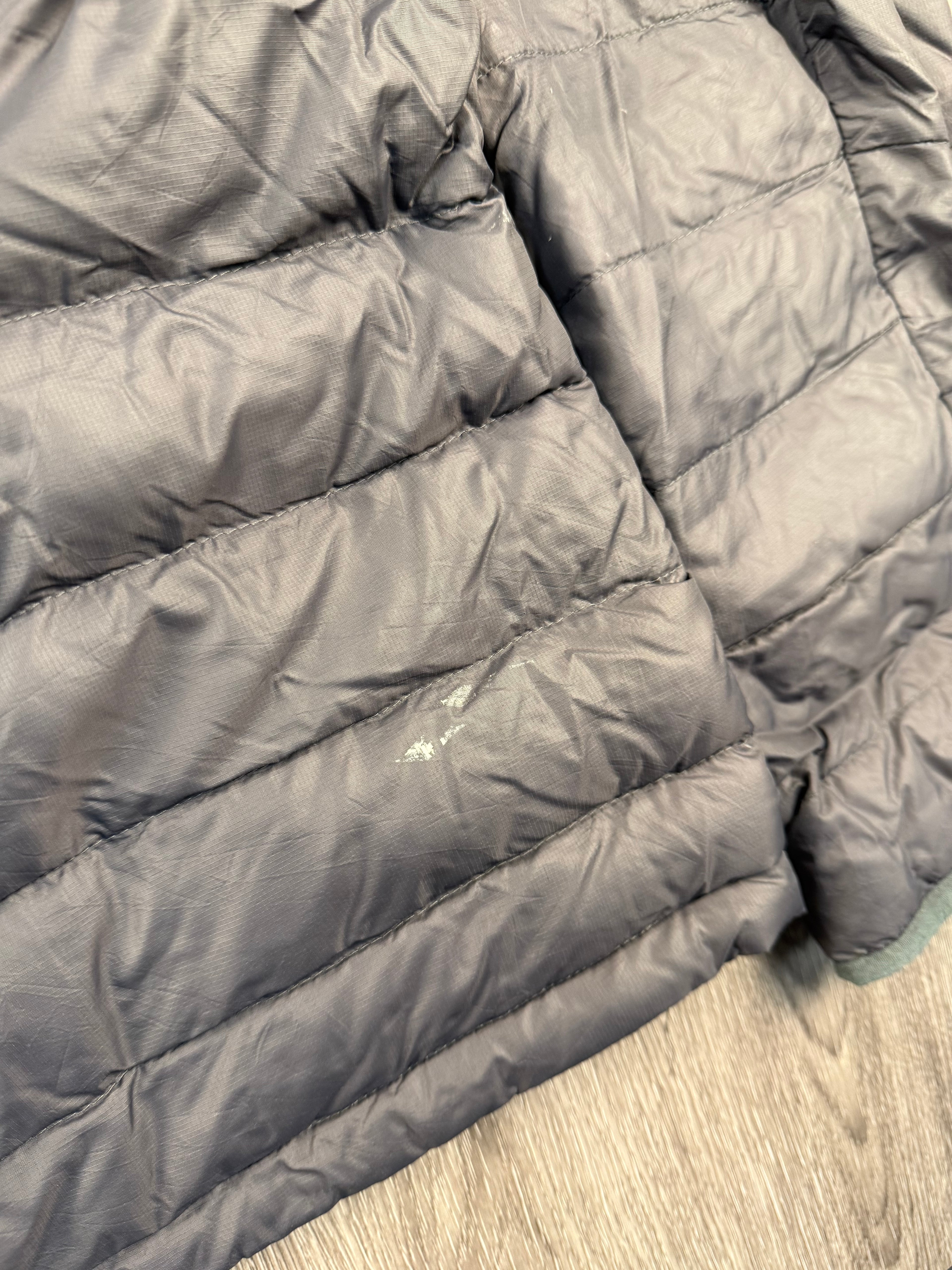 Men’s mountain hardwear down jacket - extra large