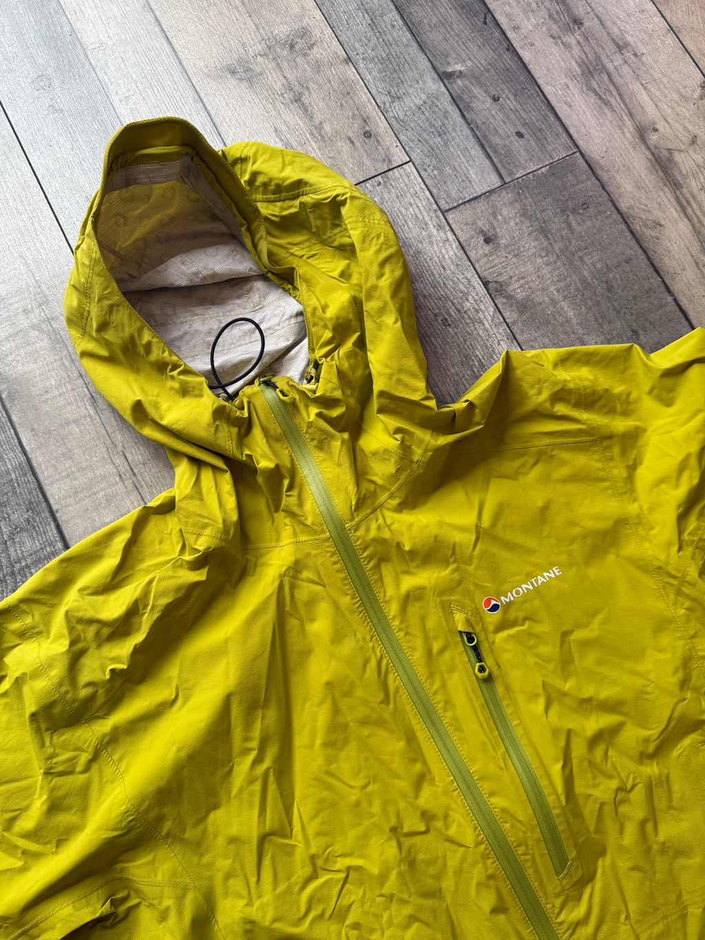 Montane Pertex Shield+ Waterproof Jacket – Men’s Large