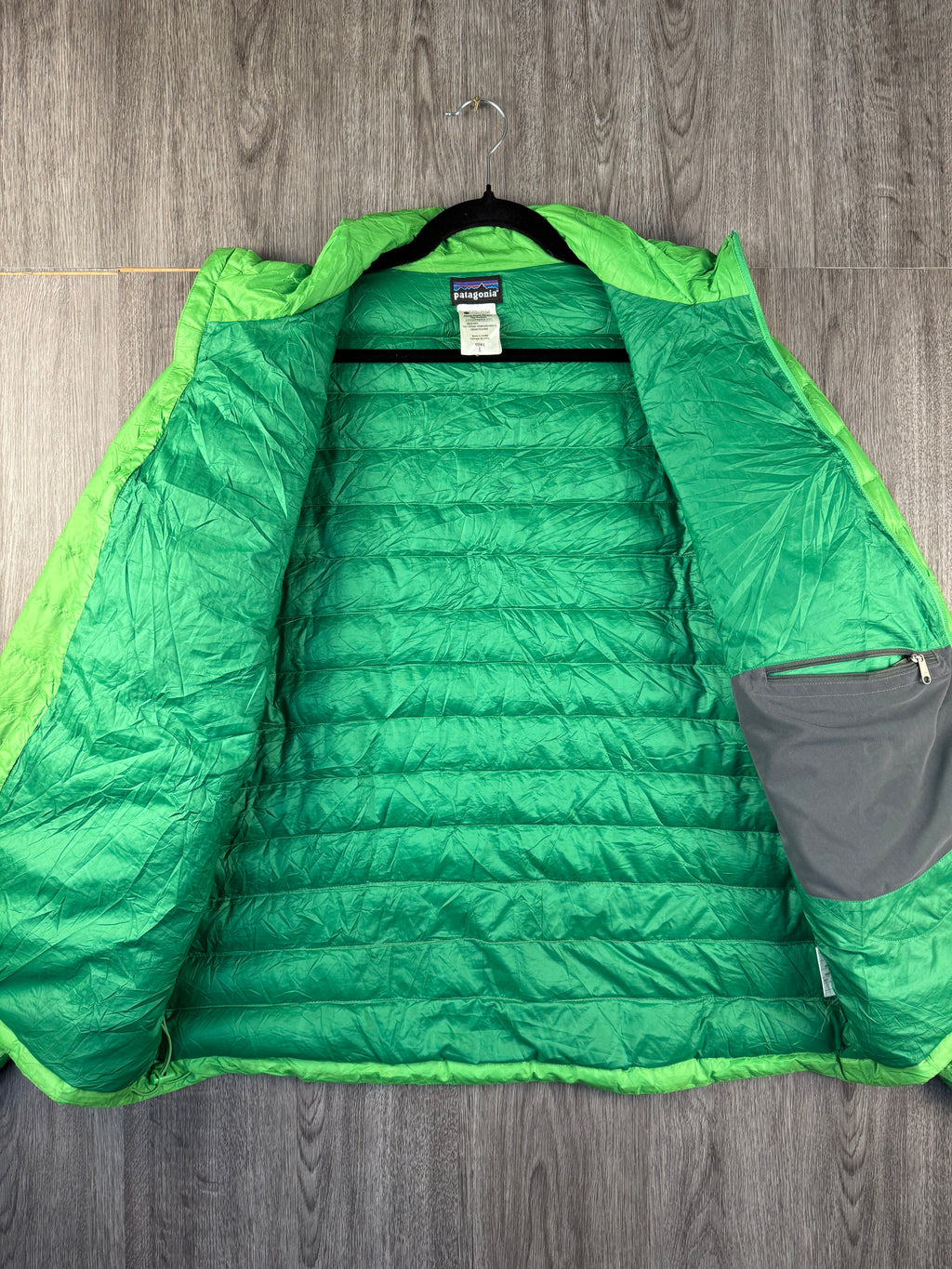 Men’s Patagonia down jacket (repaired) - large