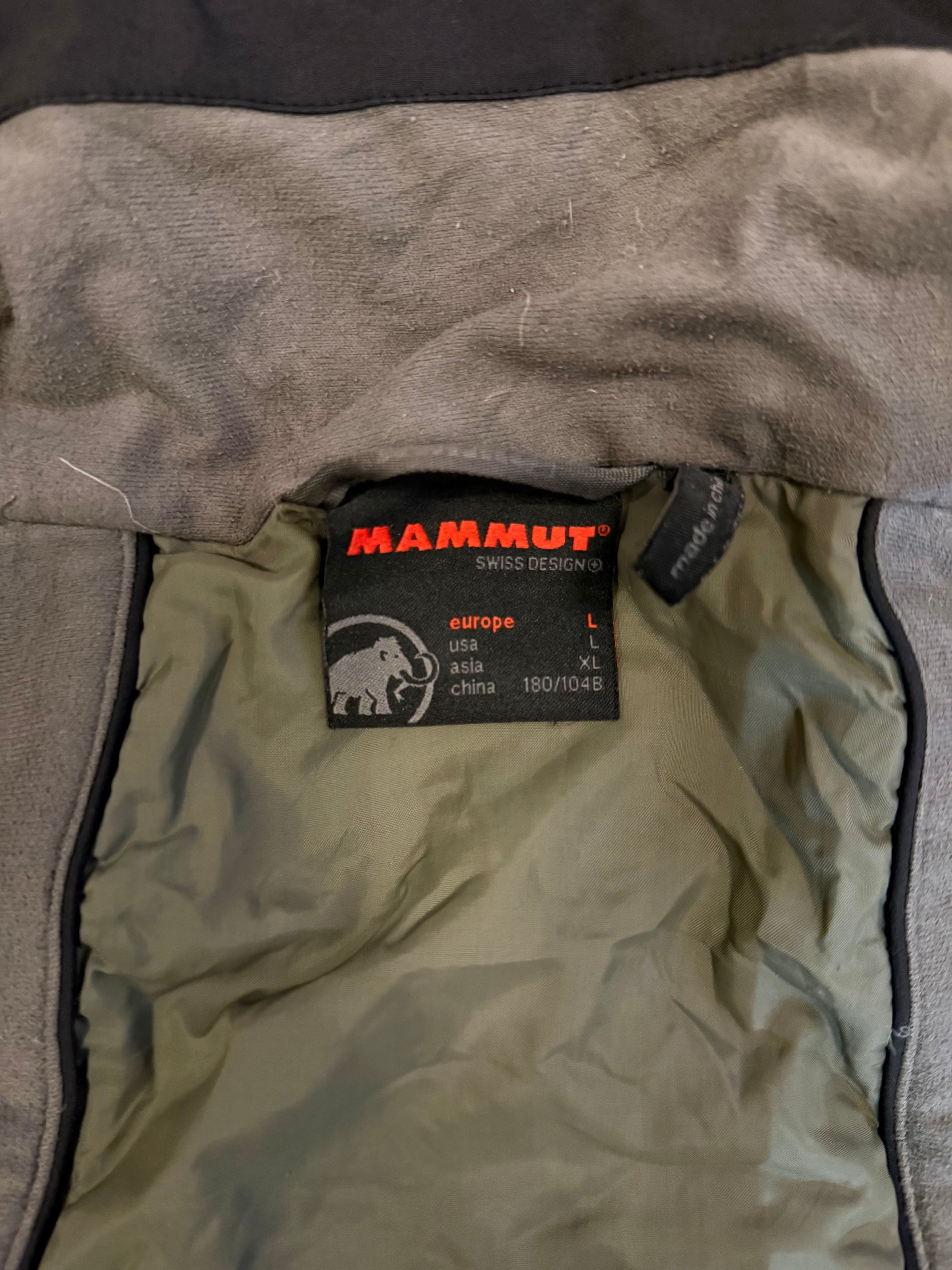Mammut dry tech ski jacket