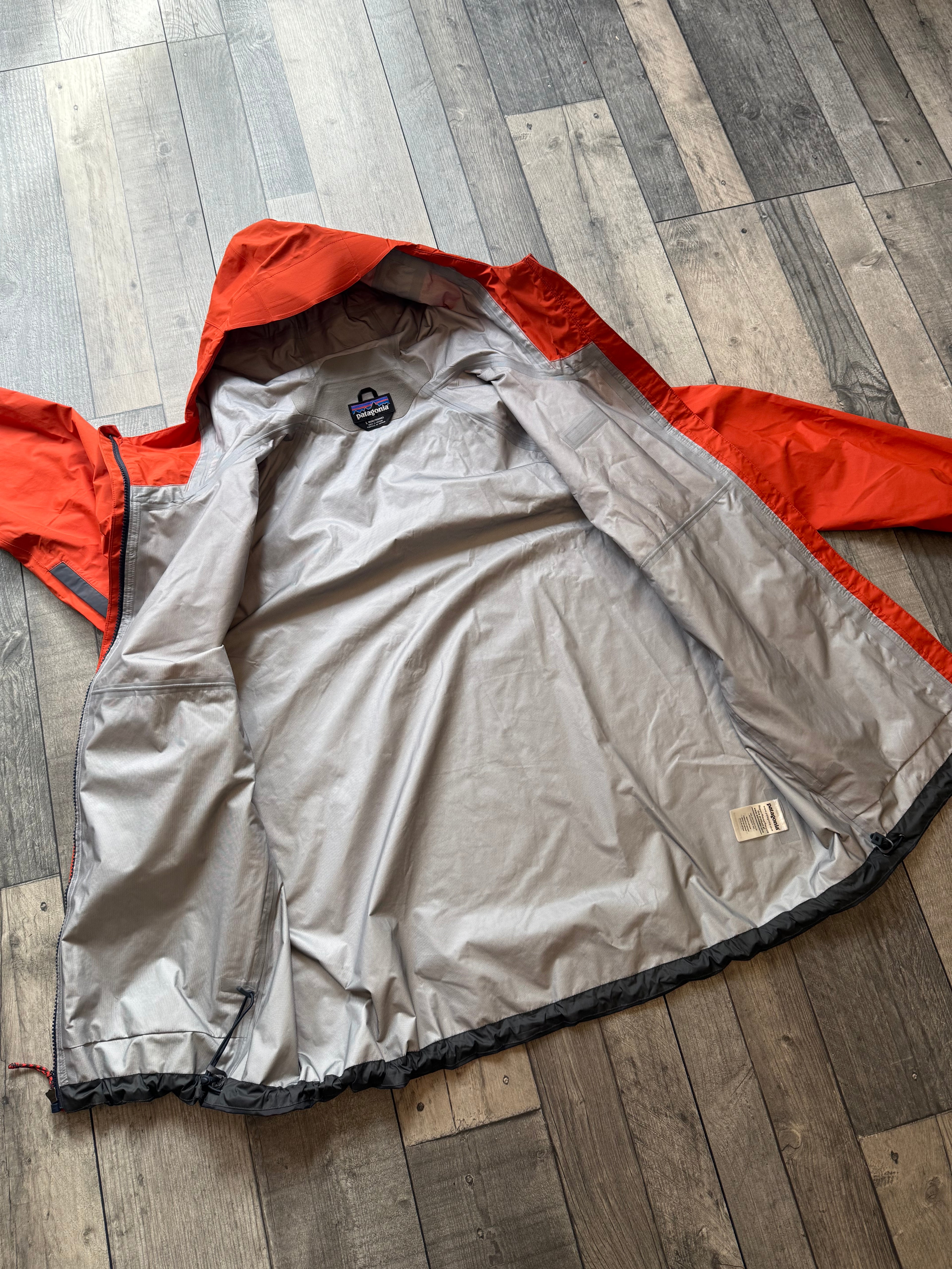 Patagonia torrentshell h2no