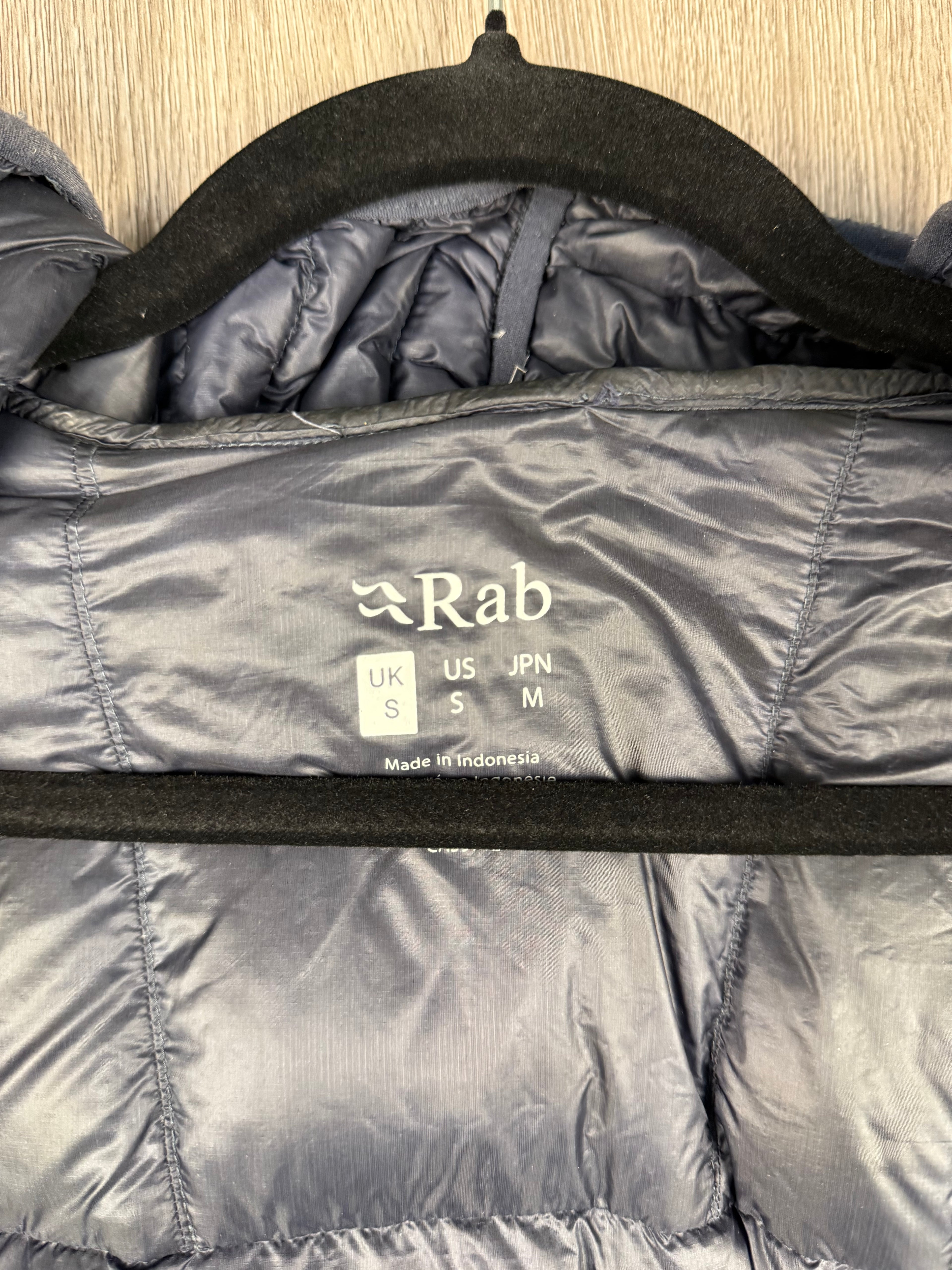 Men’s Rab proton jacket - small