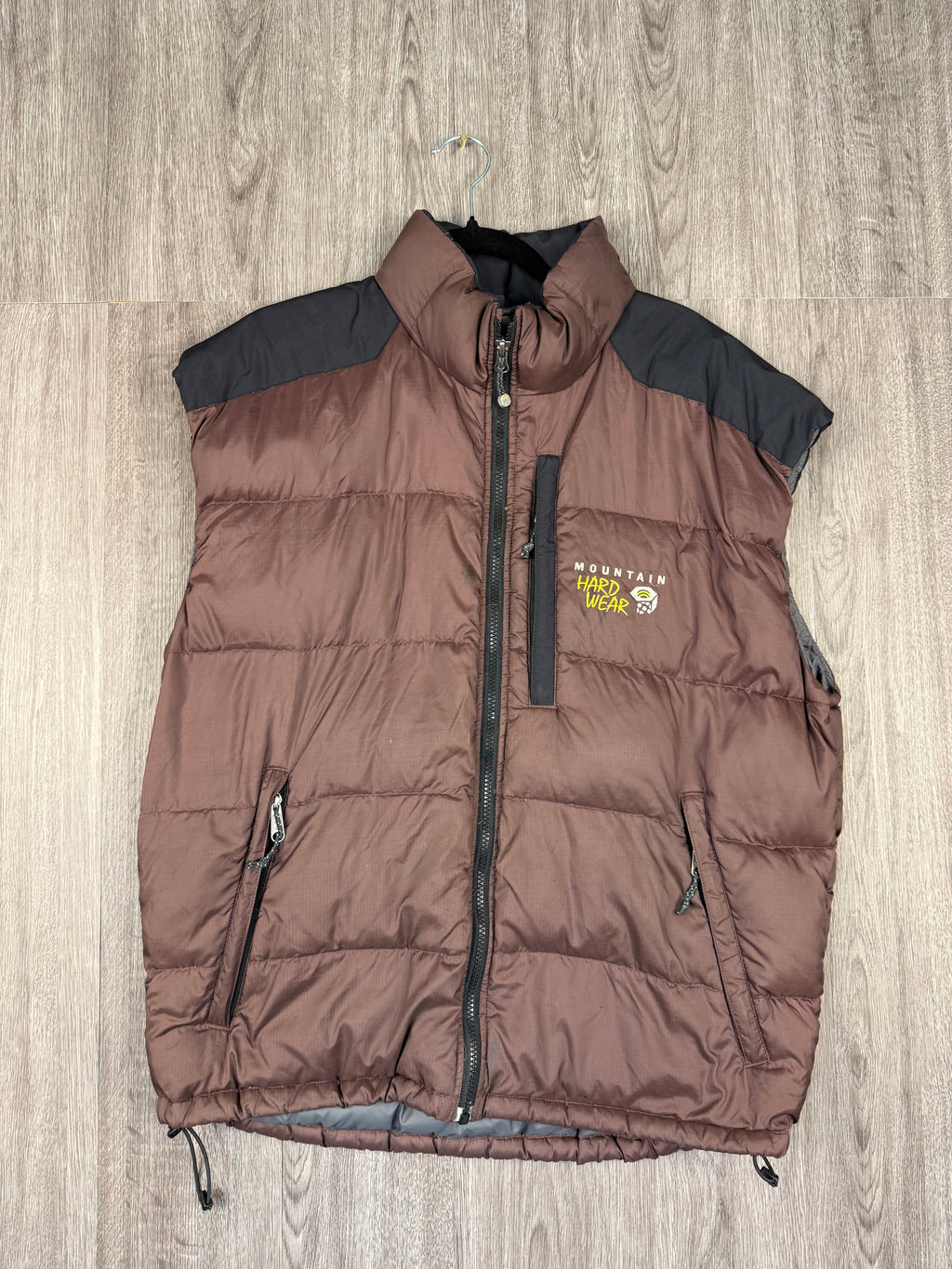 Men’s mountain hardwear gillet- large