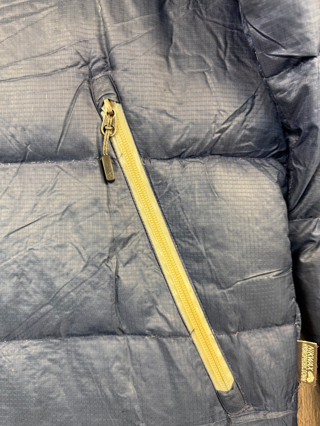 Men’s Rab neutrino endurance jacket - large