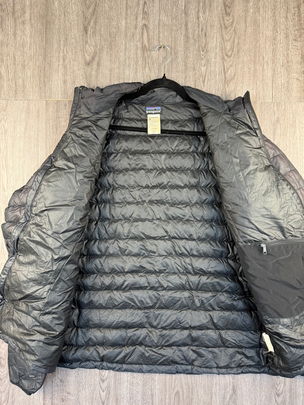 Men’s Patagonia down jacket - extra large