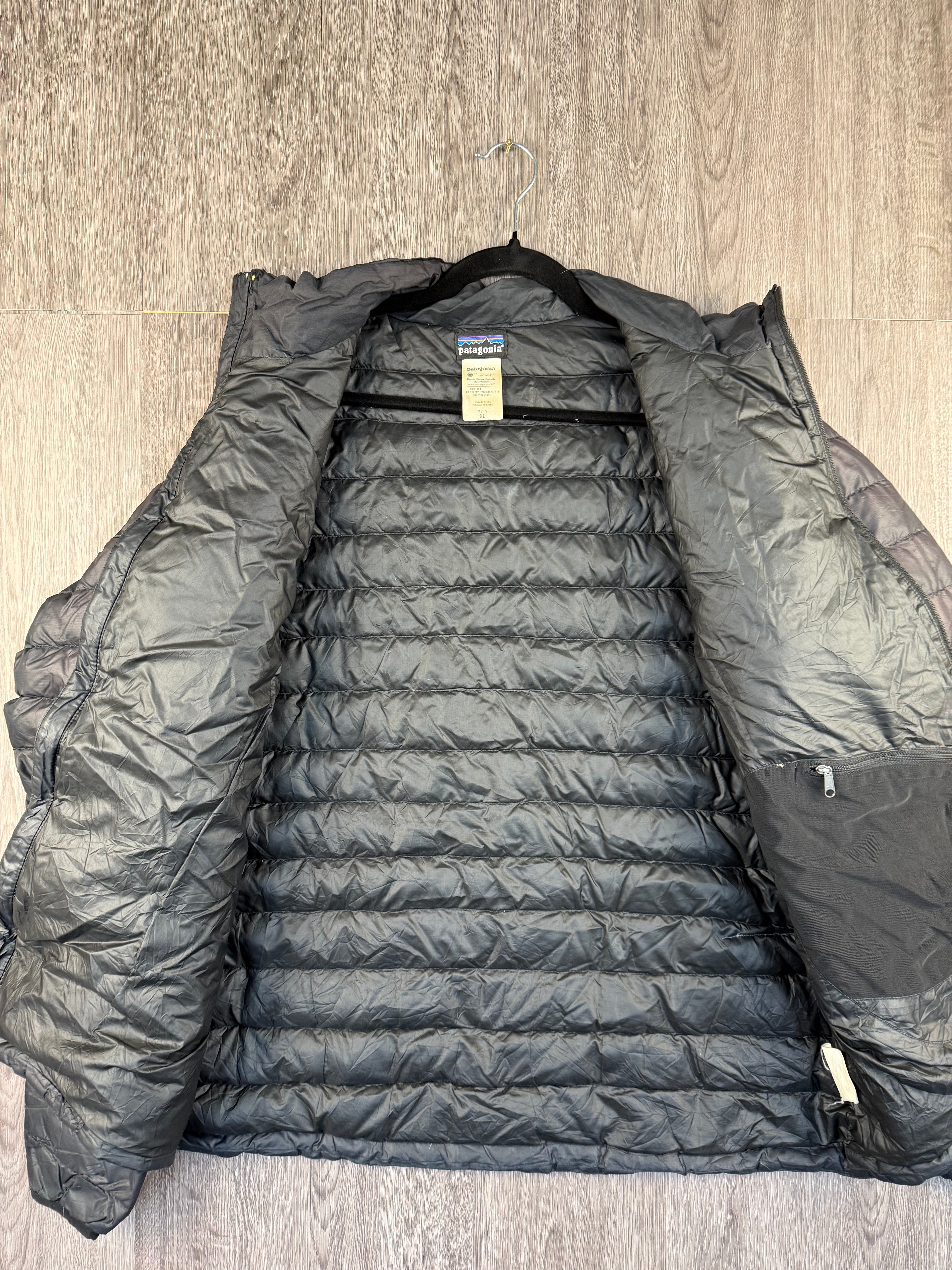 Men’s Patagonia down jacket - extra large
