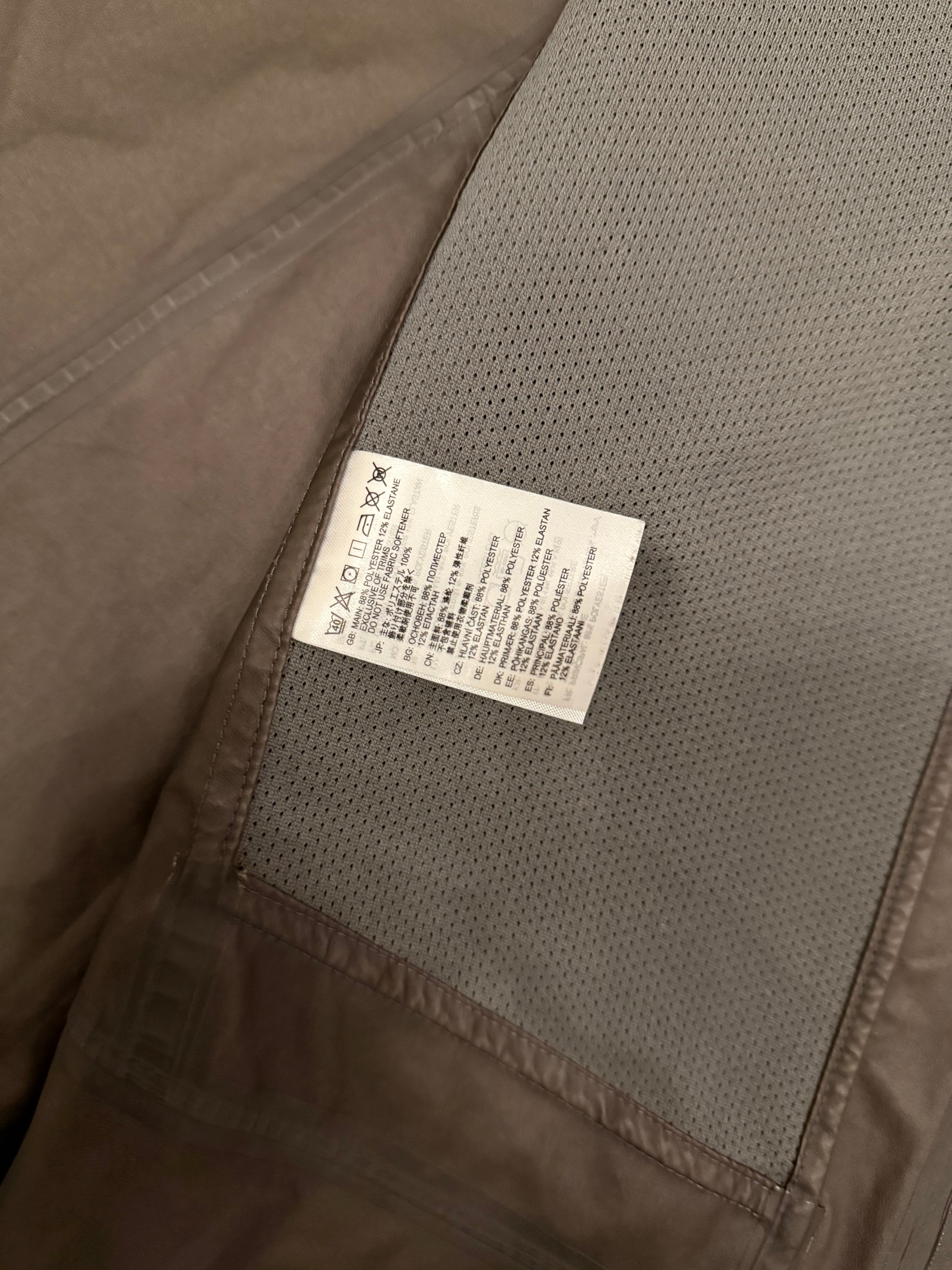 Montane levity goretex coat