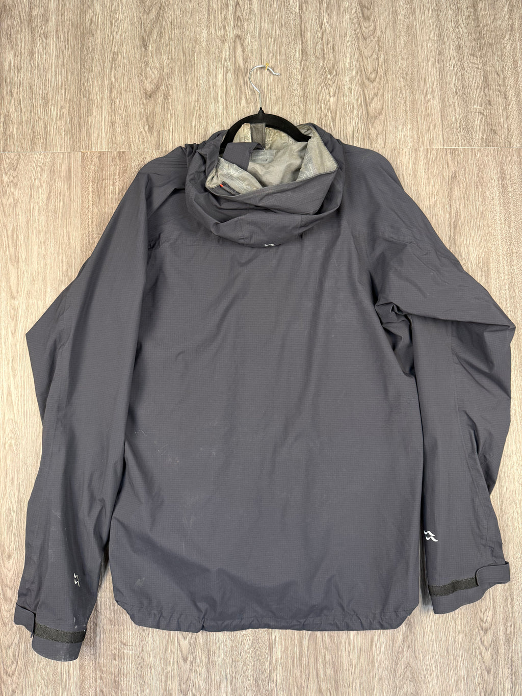 Men’s Rab charge jacket - medium