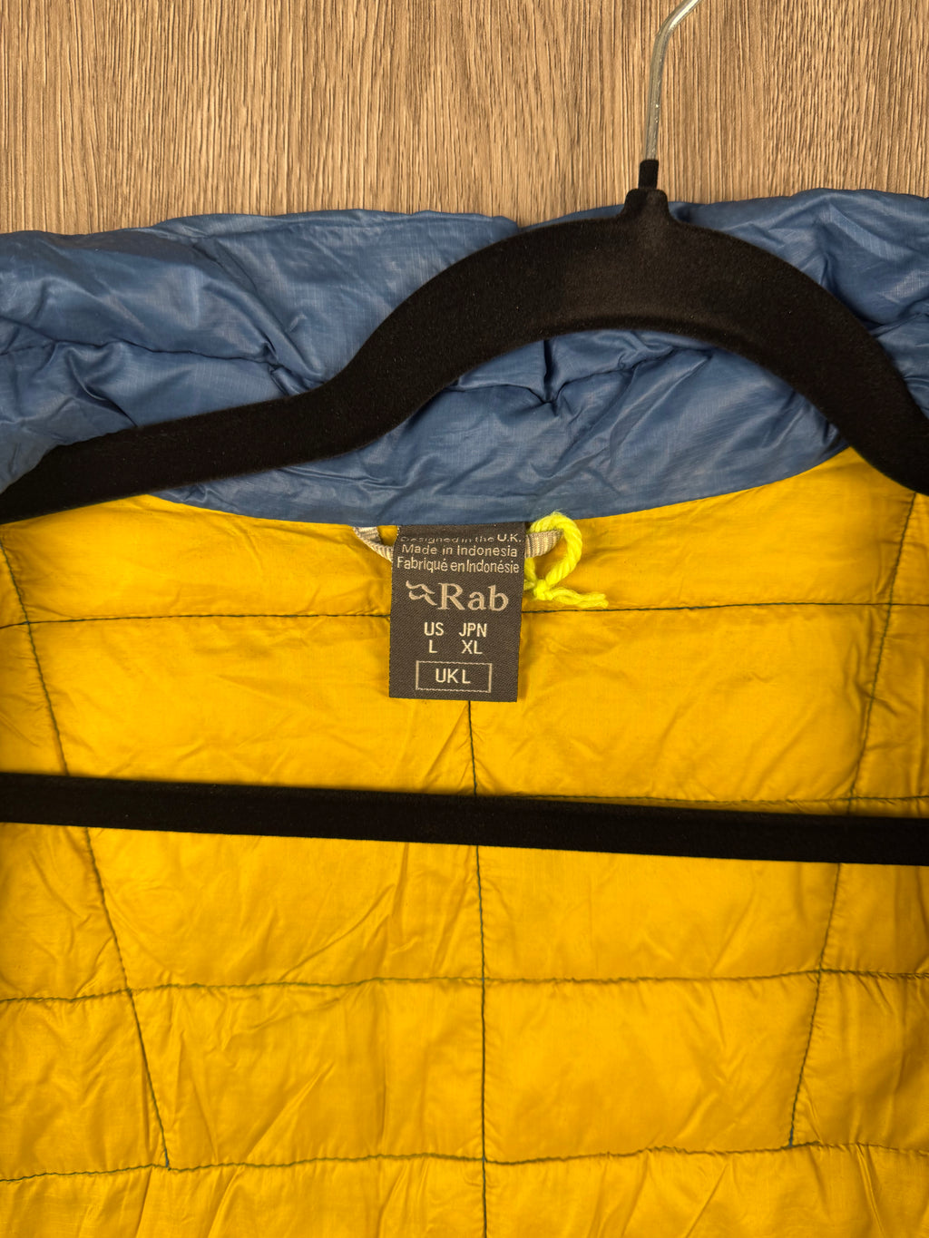 Men’s Rab atlus jacket - large