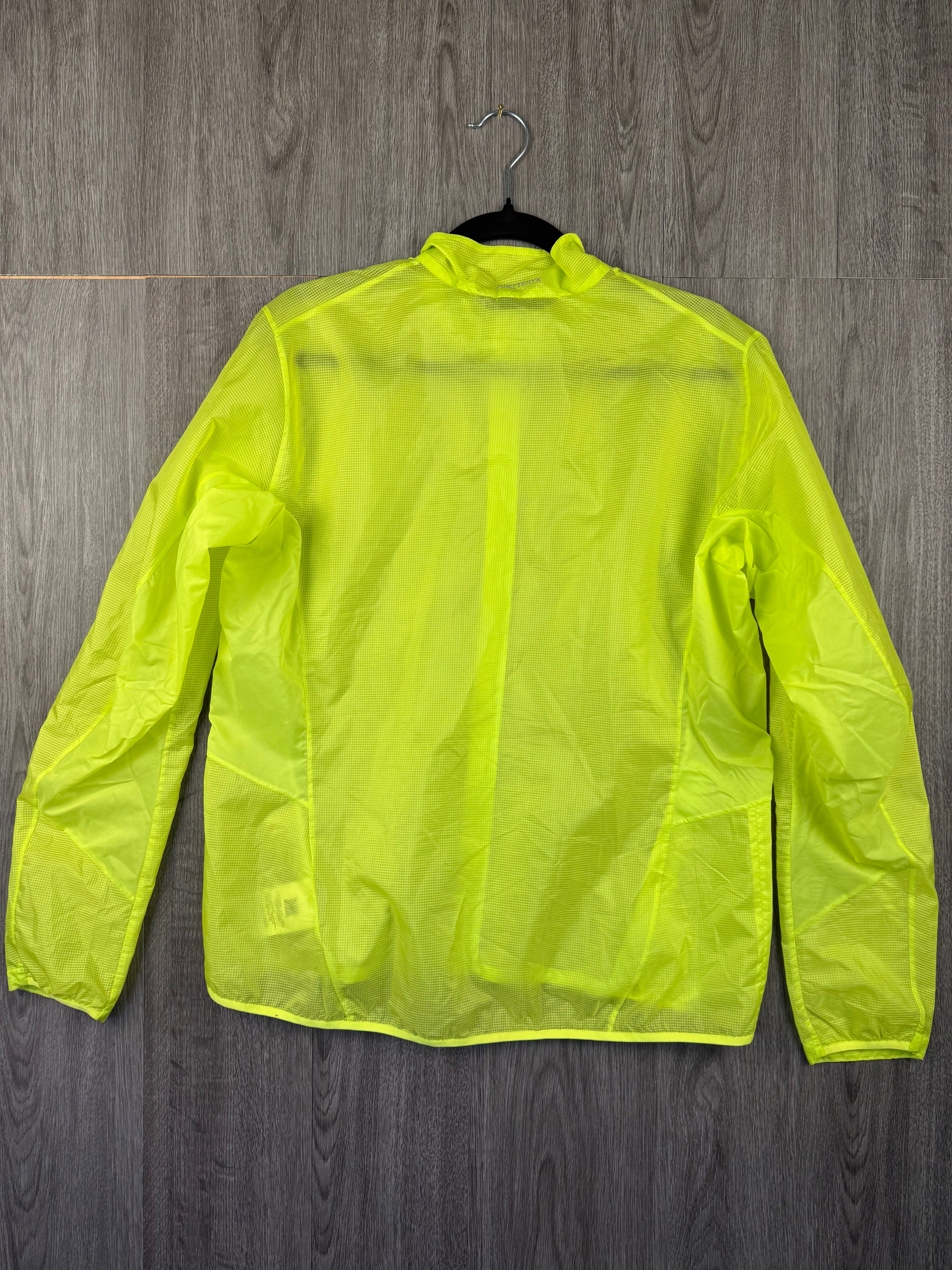 Men’s arcteryx running jacket - large