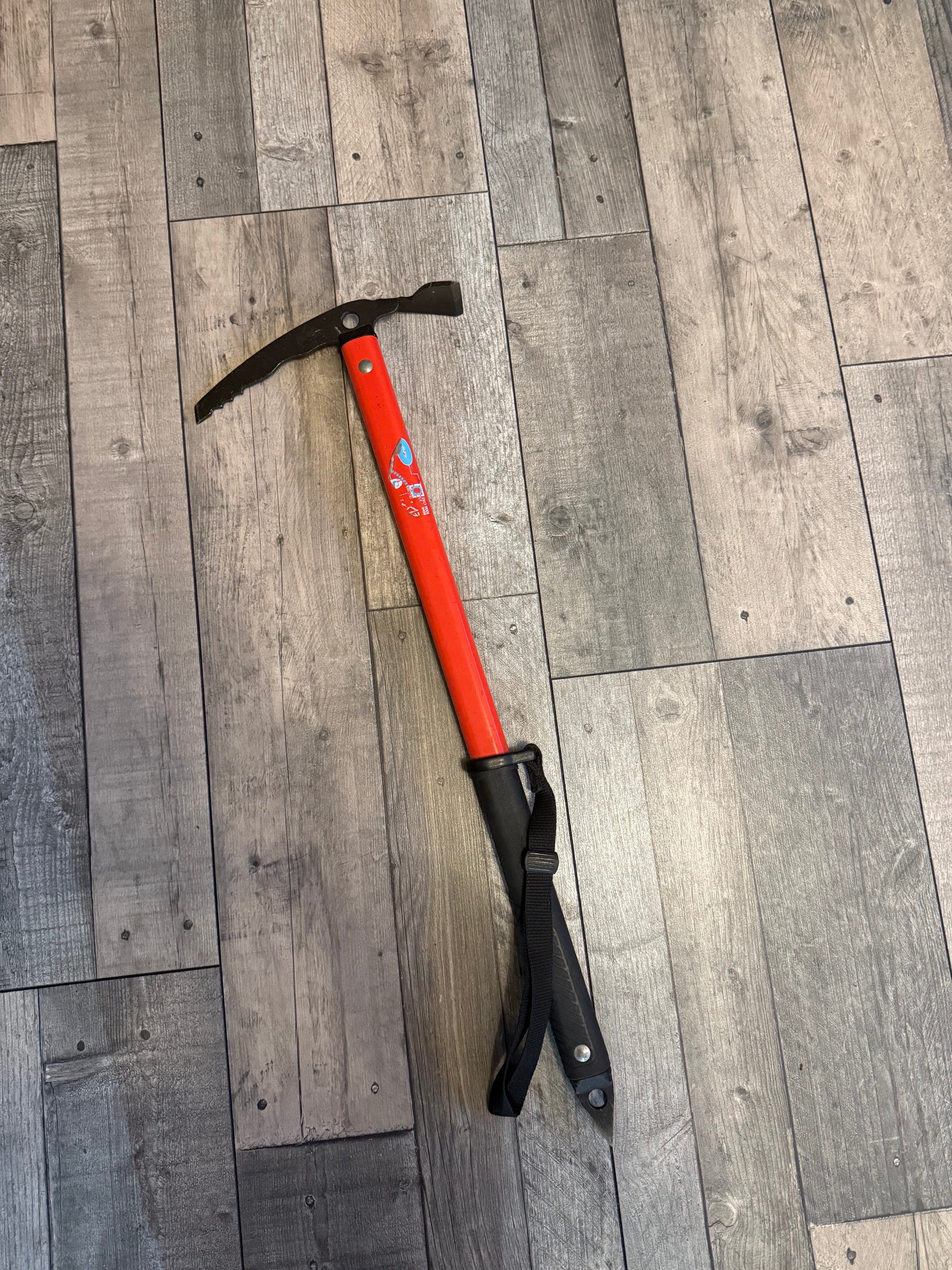 Stubai mountaineering ice axe