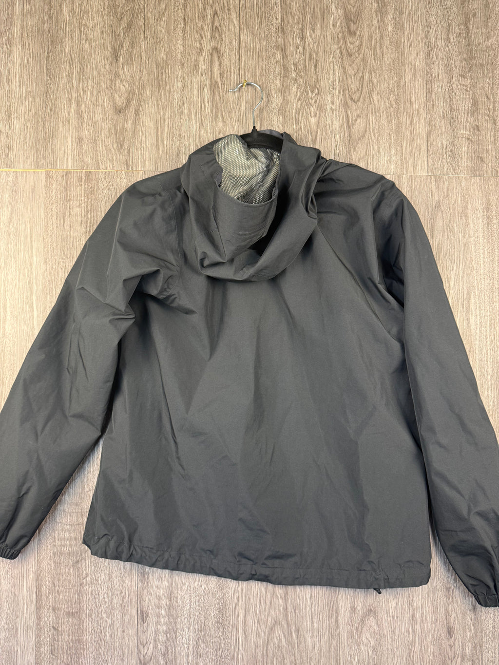 Women’s Haglofs goretex hard shell - medium