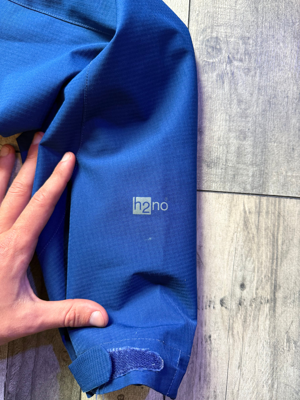 Men’s Patagonia H2No Waterproof Jacket – Medium
