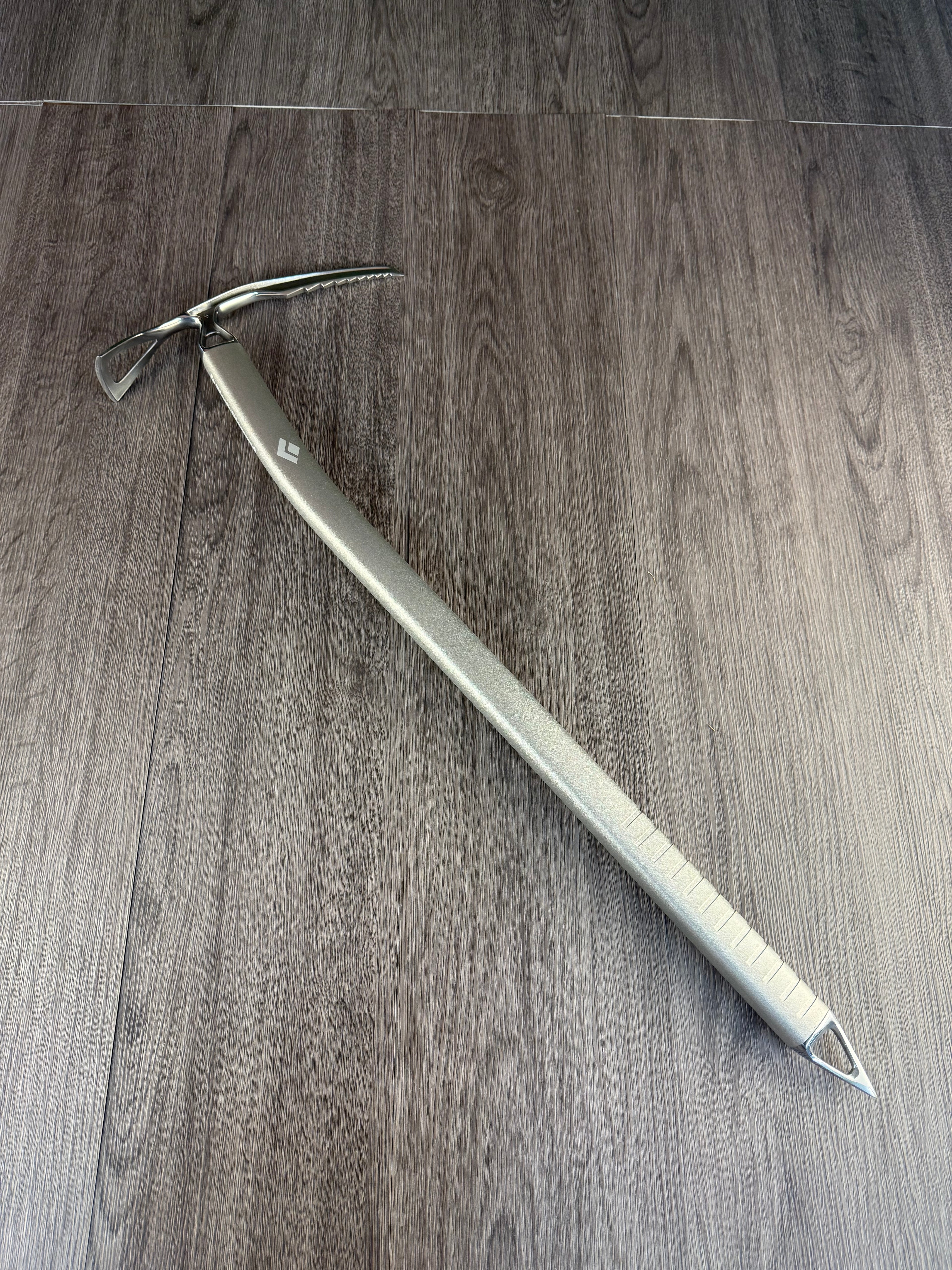 Black diamond raven ice pro 75cm