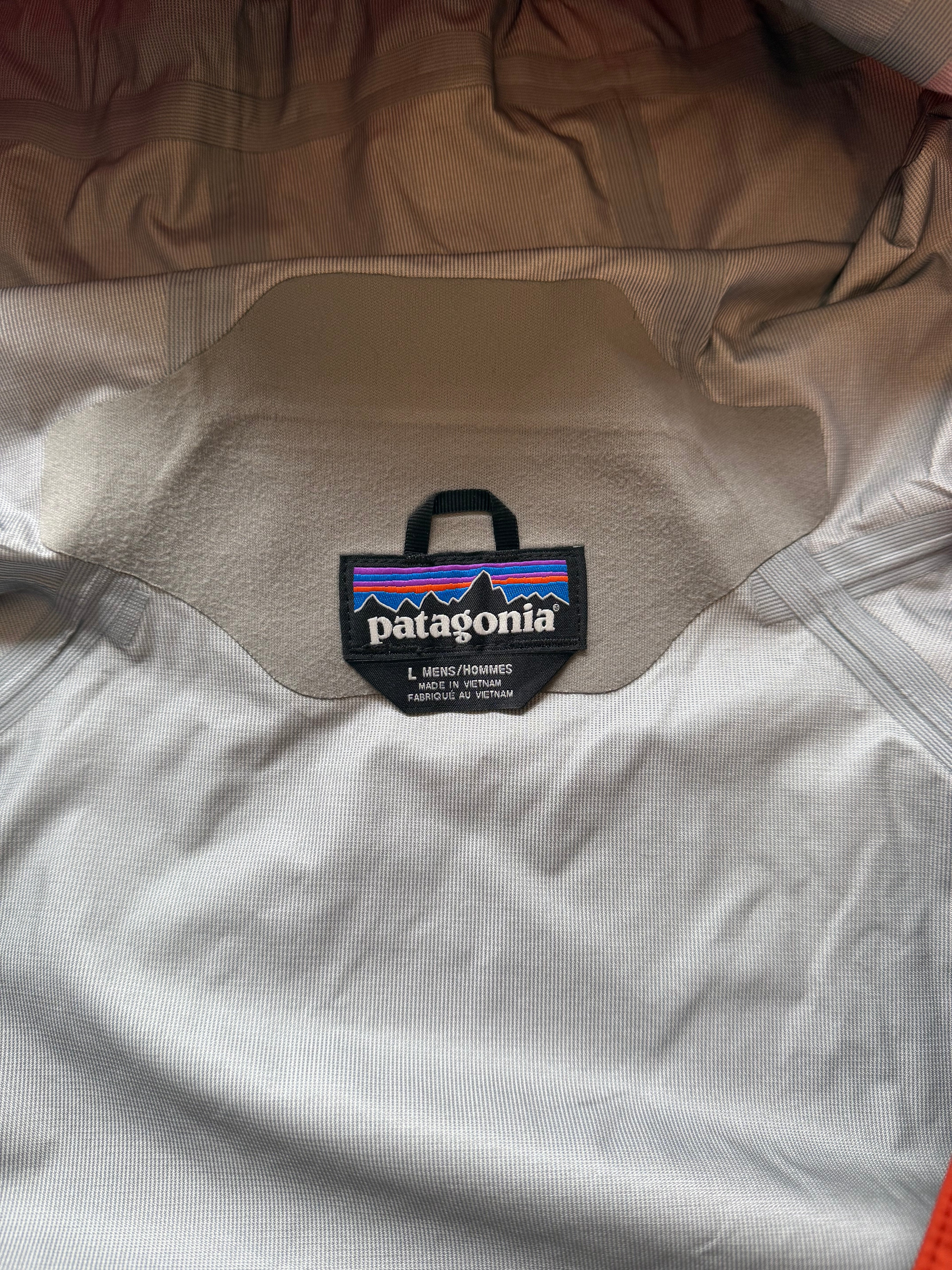 Patagonia torrentshell h2no
