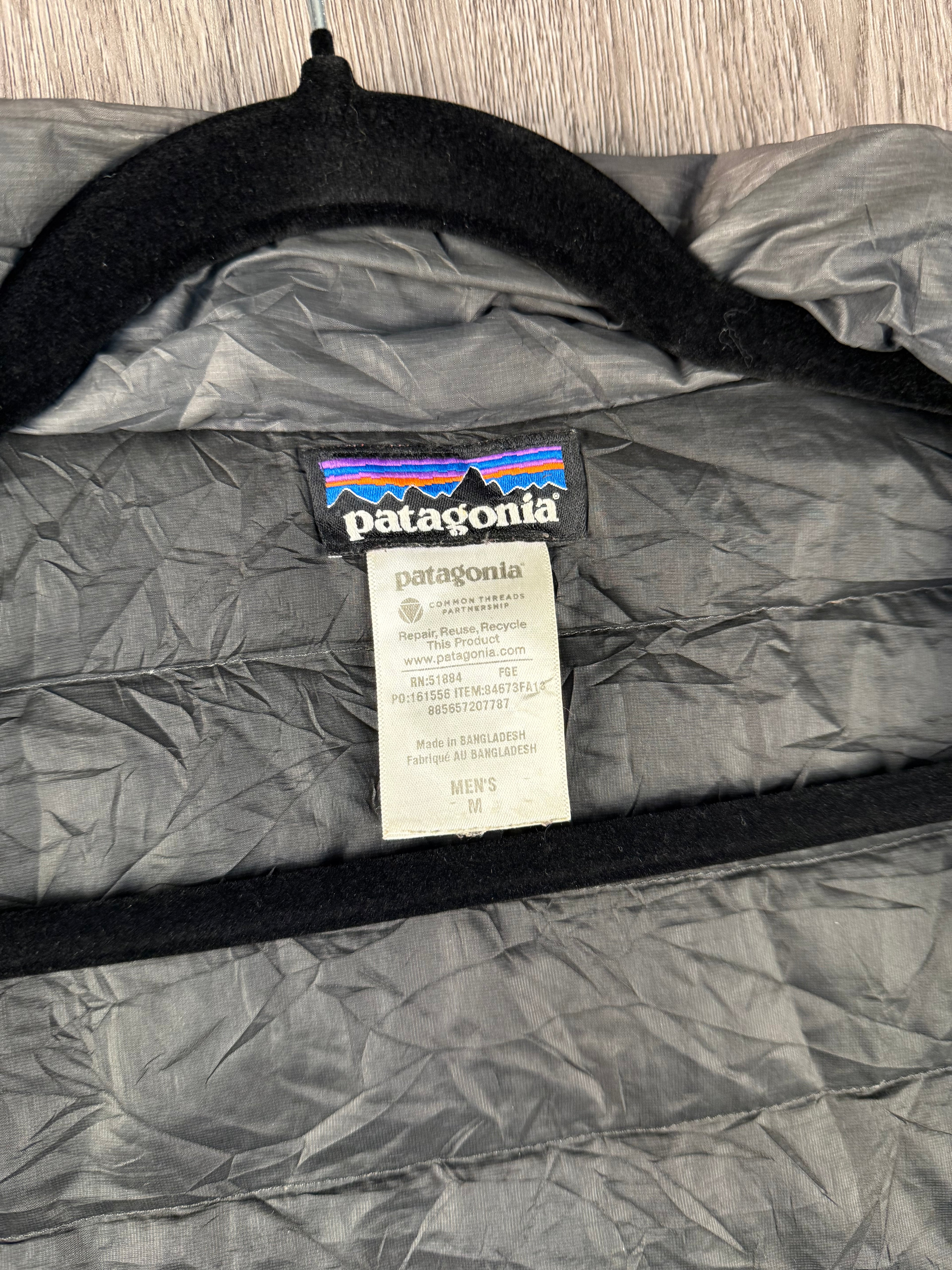 Men’s Patagonia down jacket (repaired) - medium