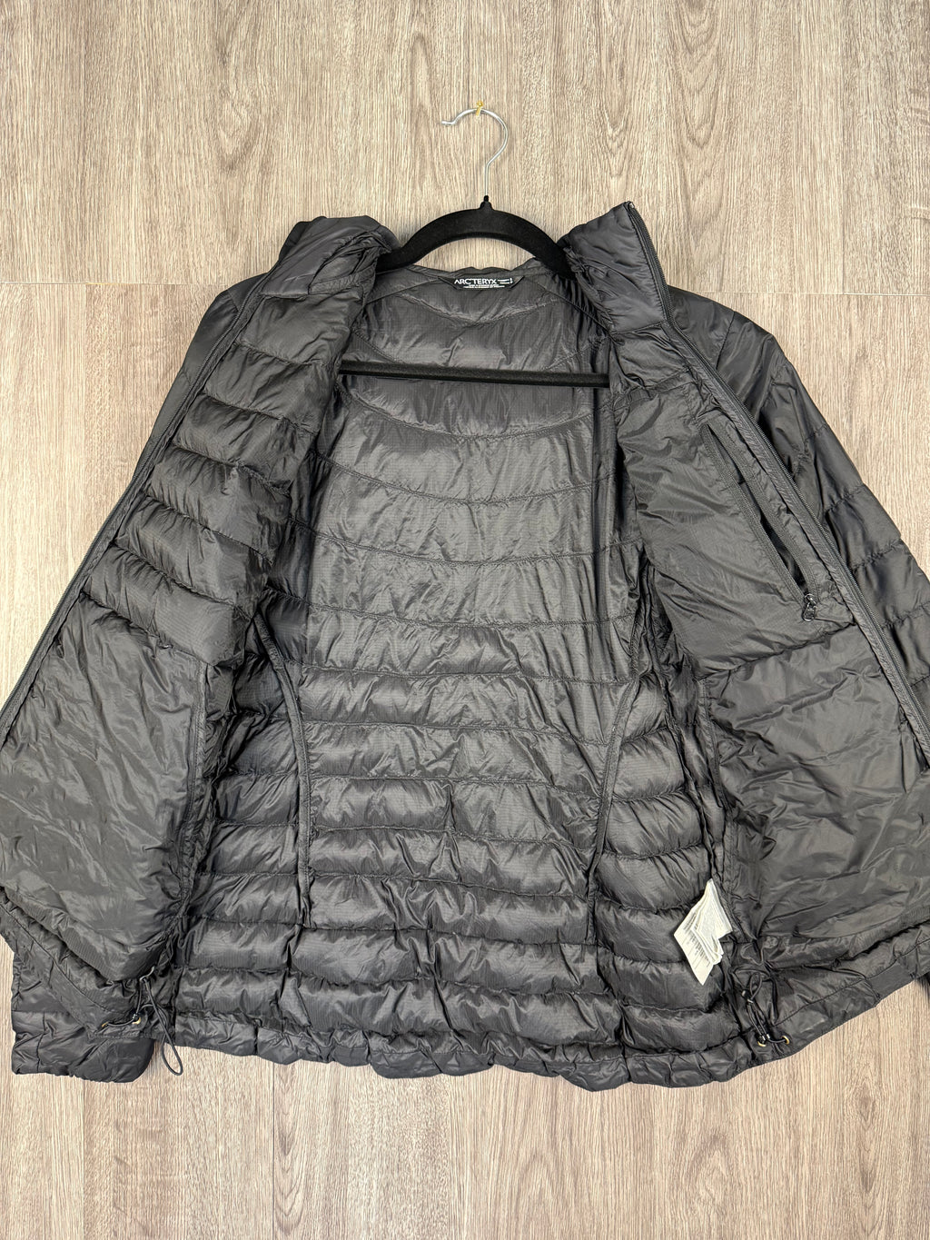 Women’s arcteryx down puffer - small