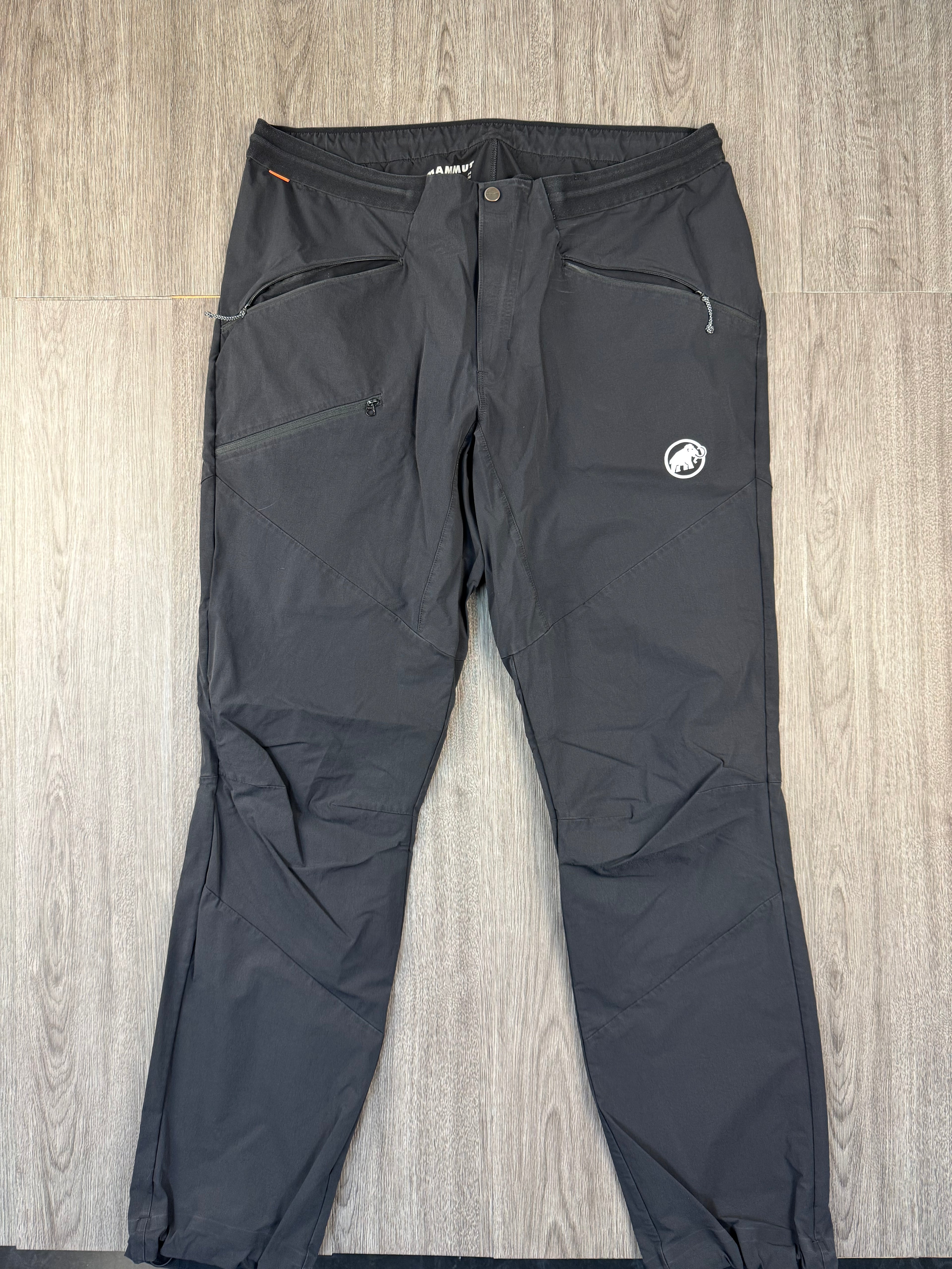 Men’s Mammut hiking trousers - 38W