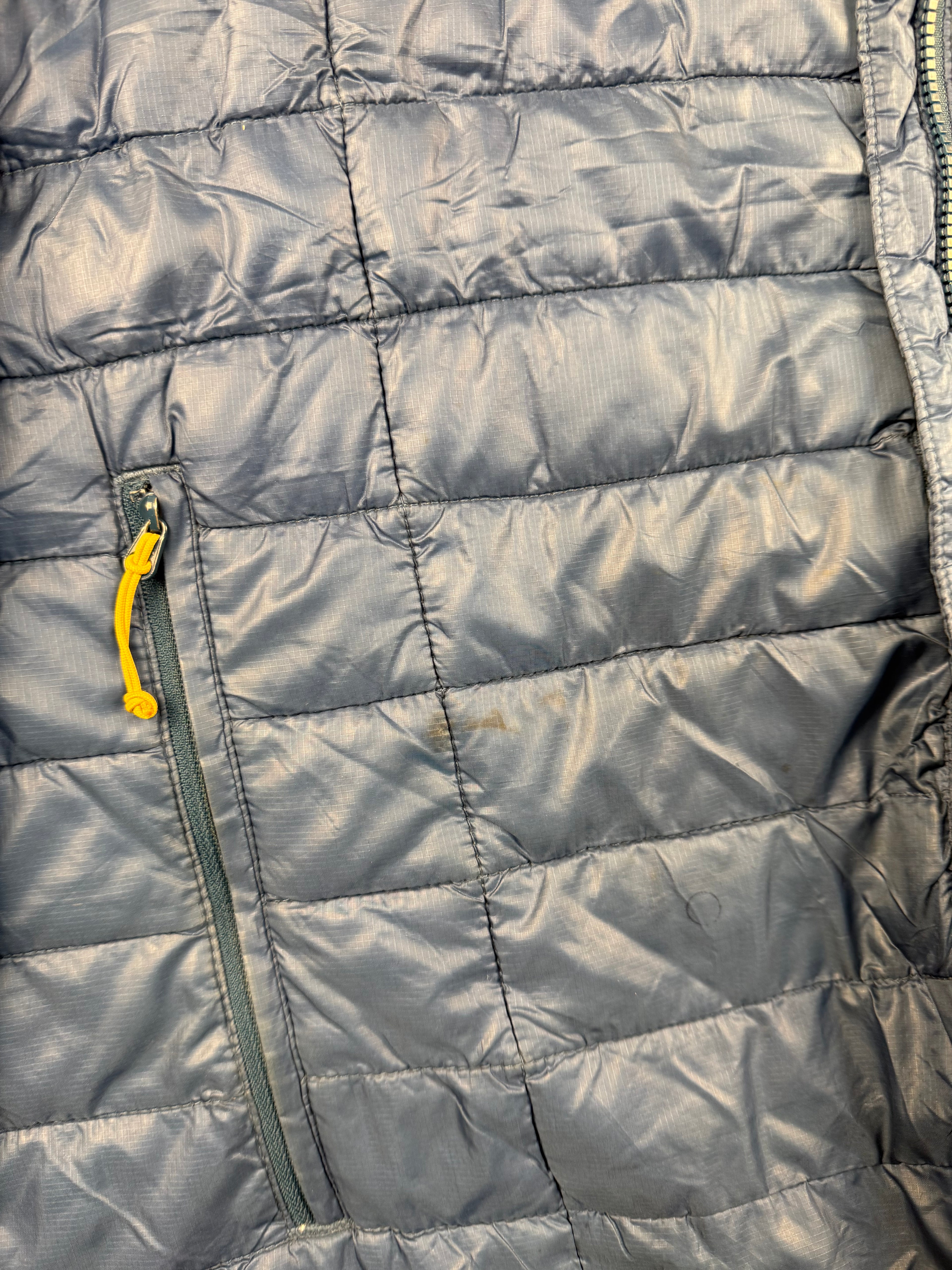 Men’s Rab atlus jacket - large