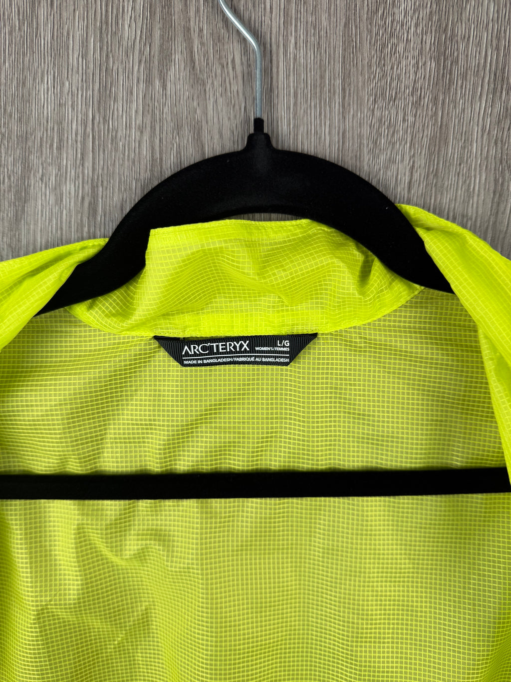 Men’s arcteryx running jacket - large