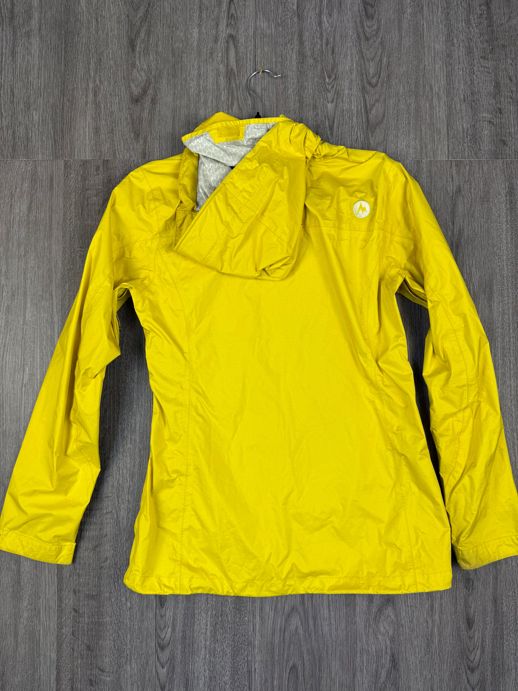 Men’s marmot hard shell - Medium