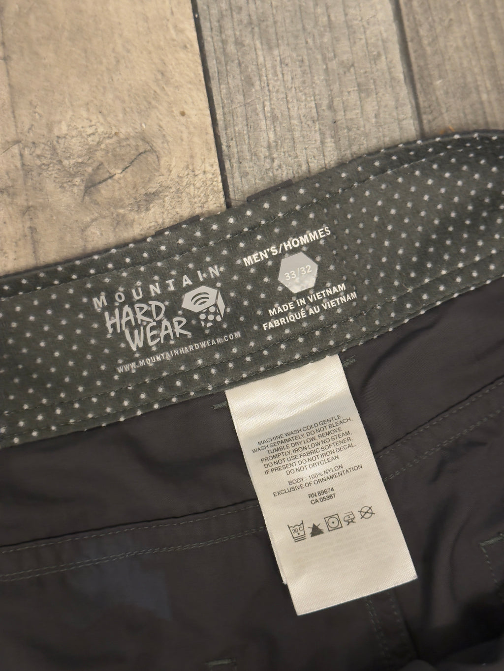 Mountain headwear zip off trousers