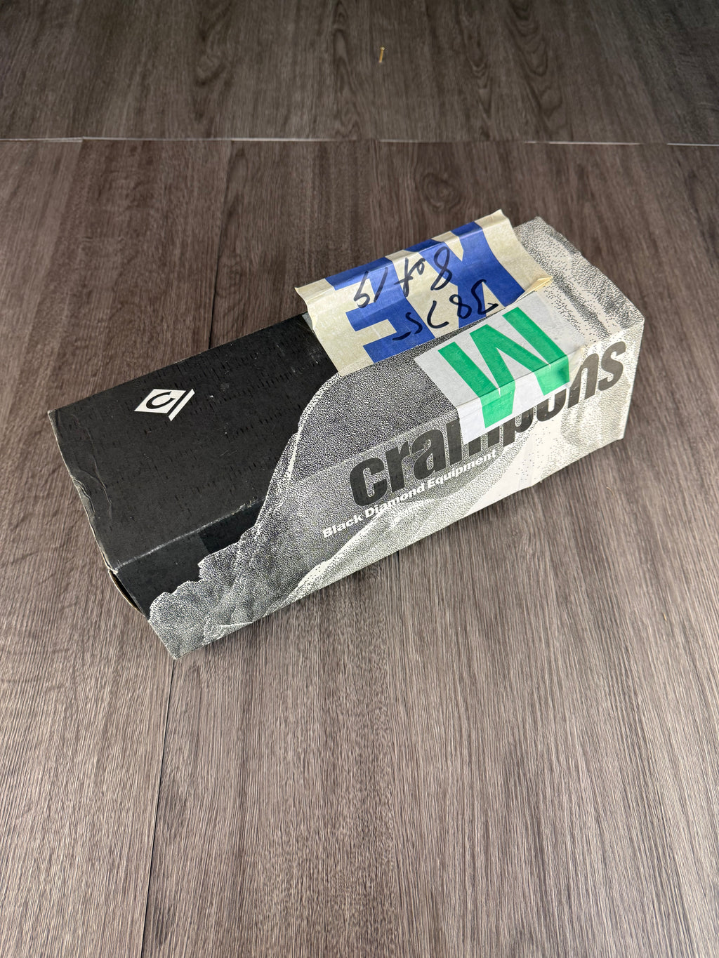 Black diamond sabretooth crampons