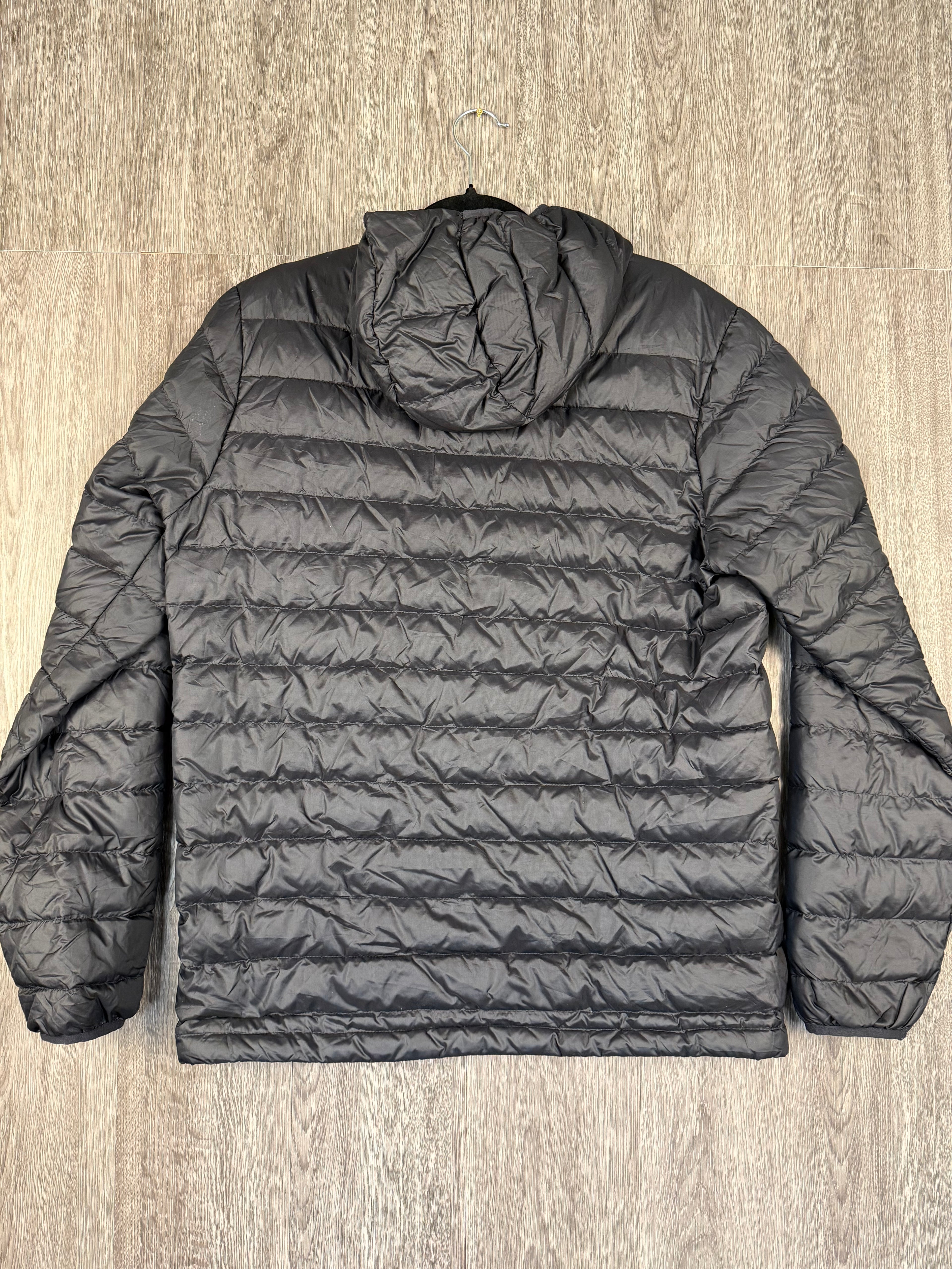 Men’s mountain hardwear down puffer - men’s