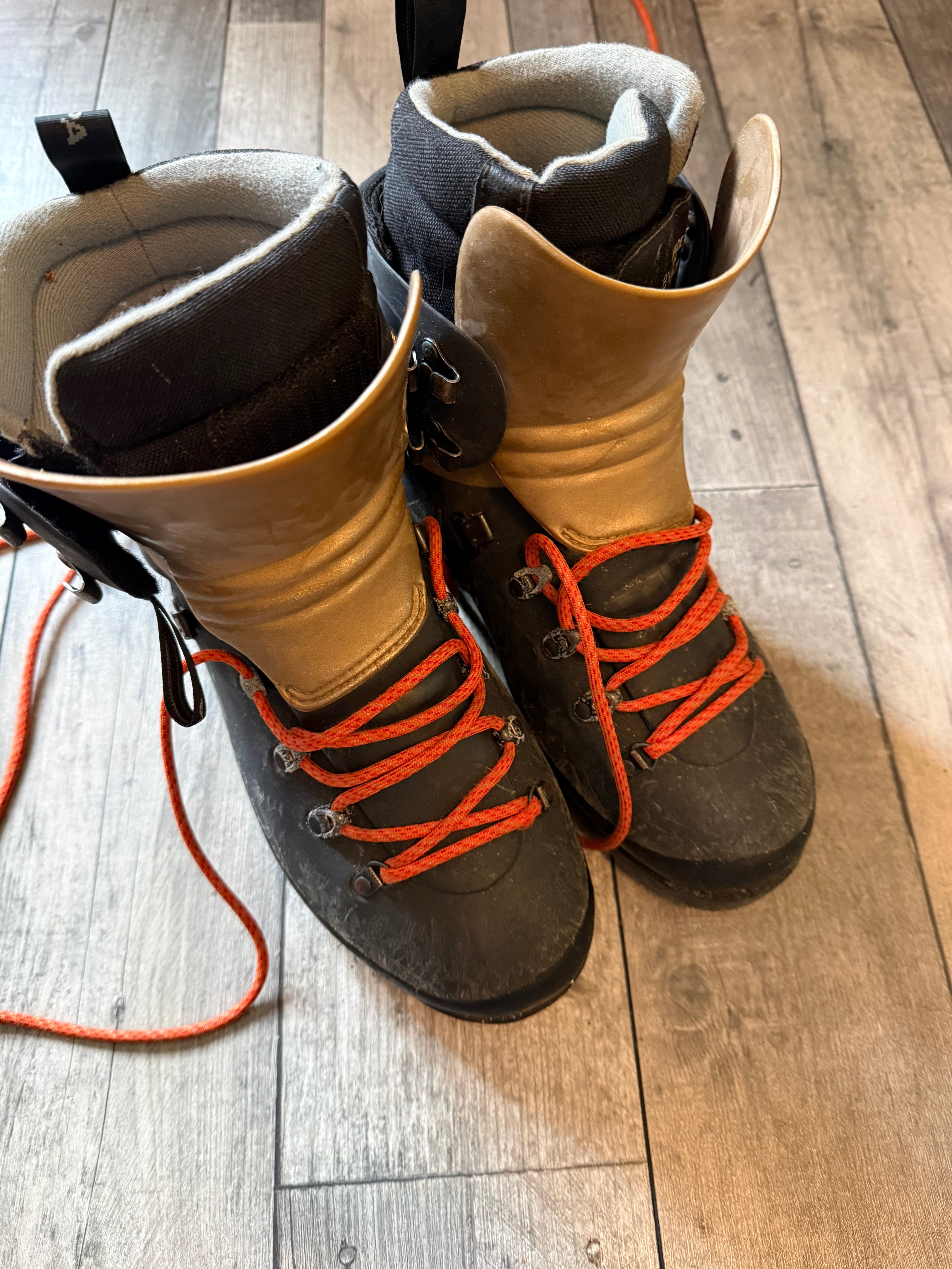 Scarps Alpha double boots