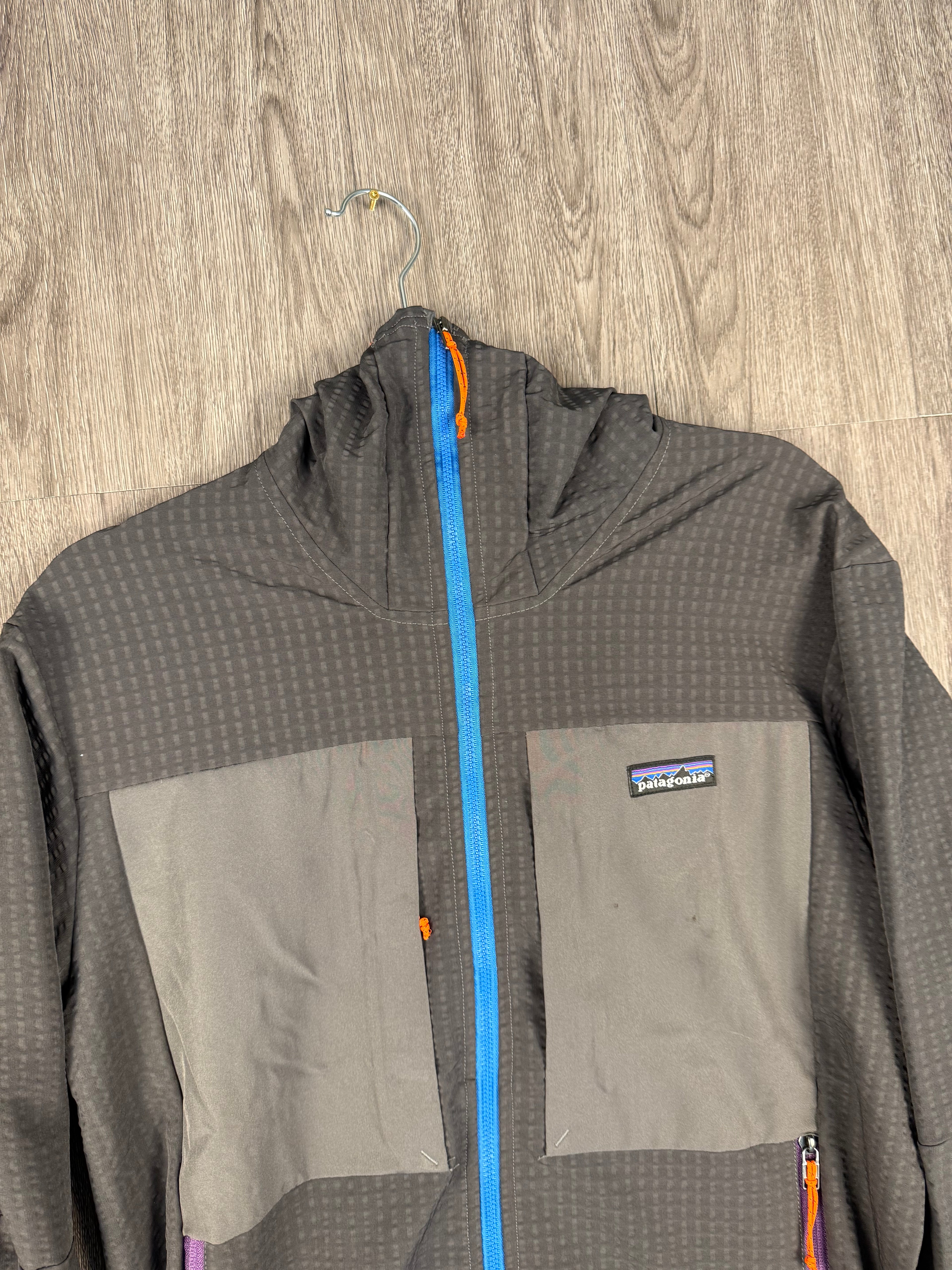 Men’s Patagonia technical fleece - large