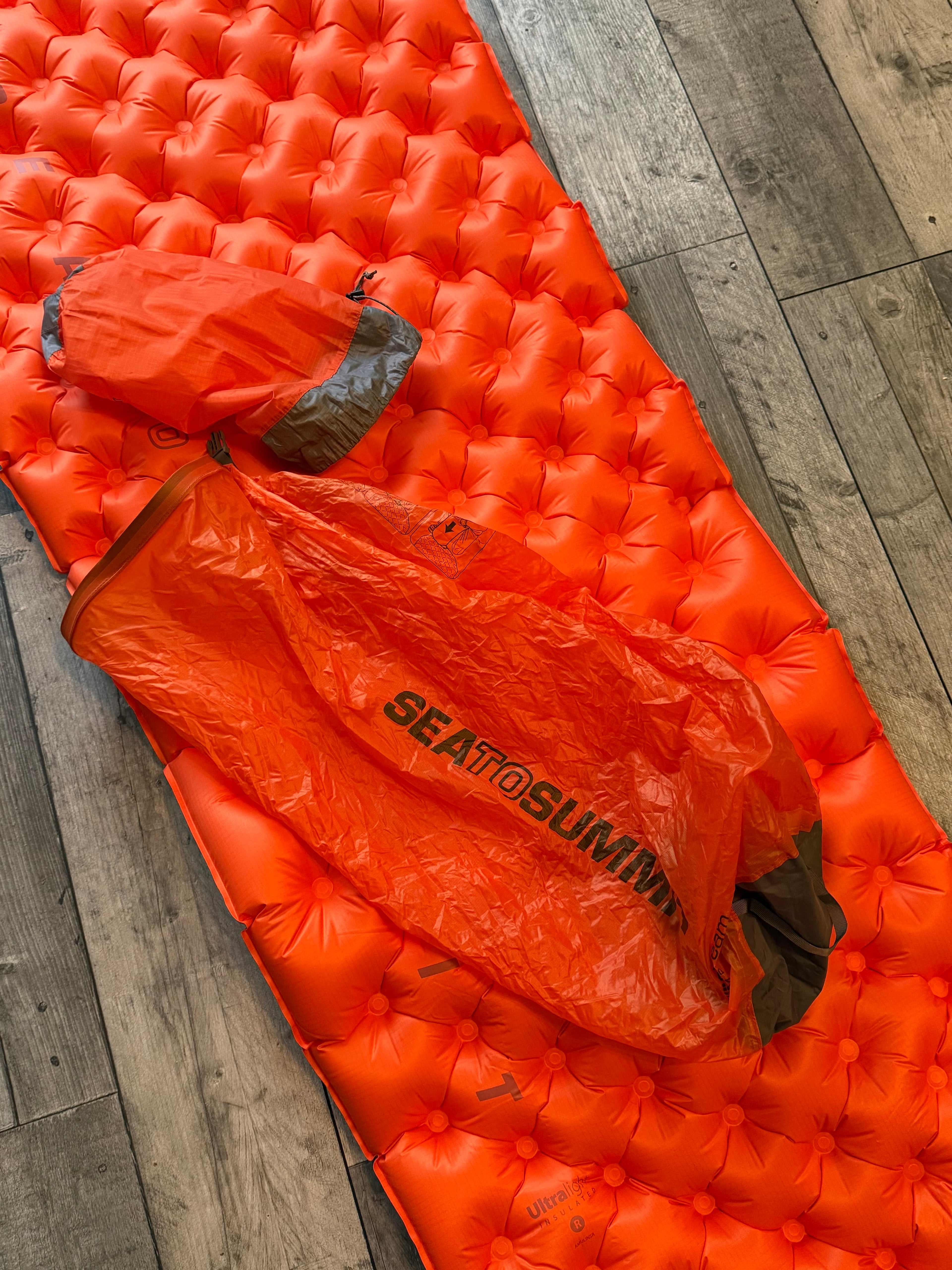 Sea to summit ultralight insulated sleeping pad