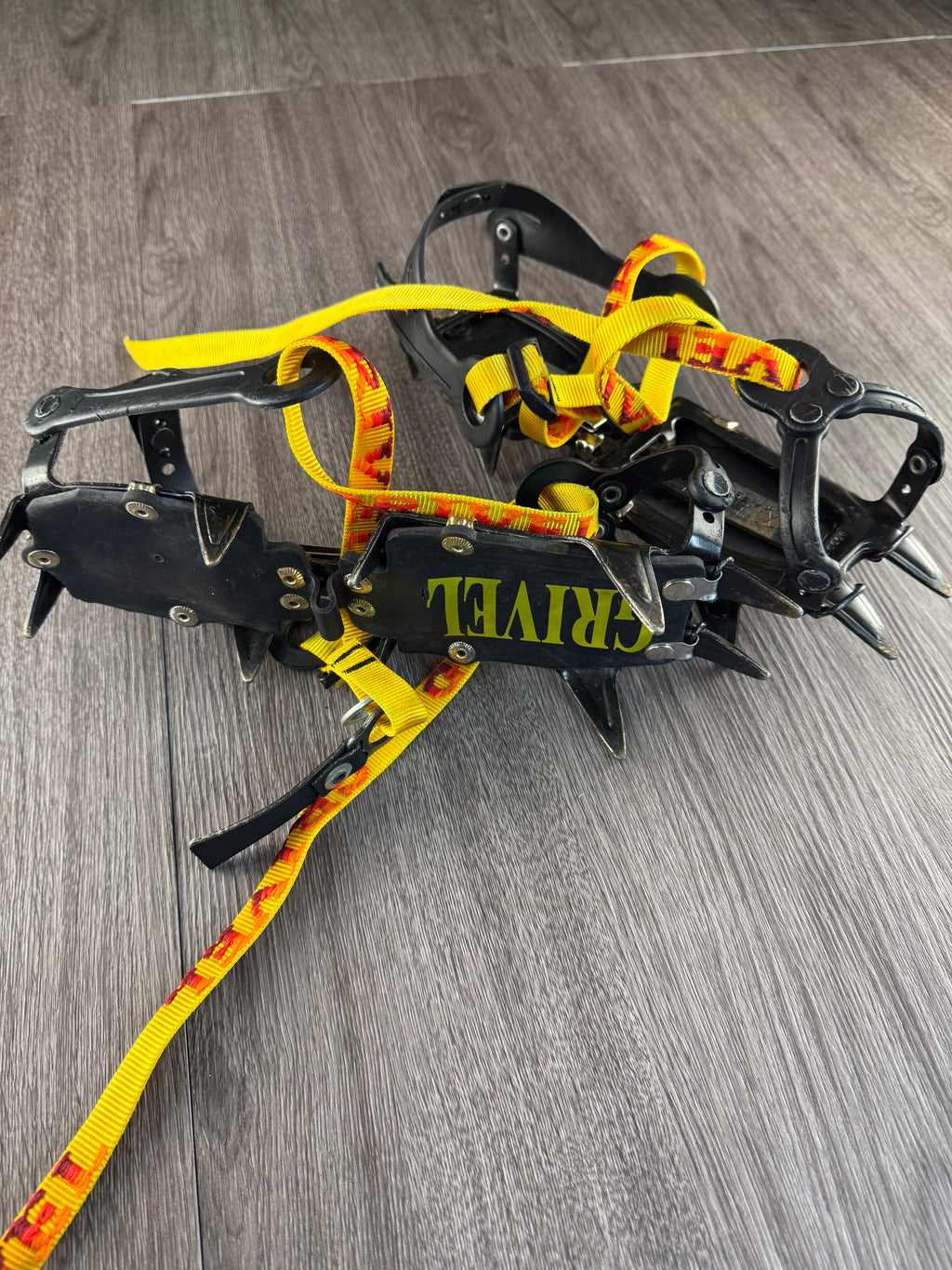 Grivel g10 crampons