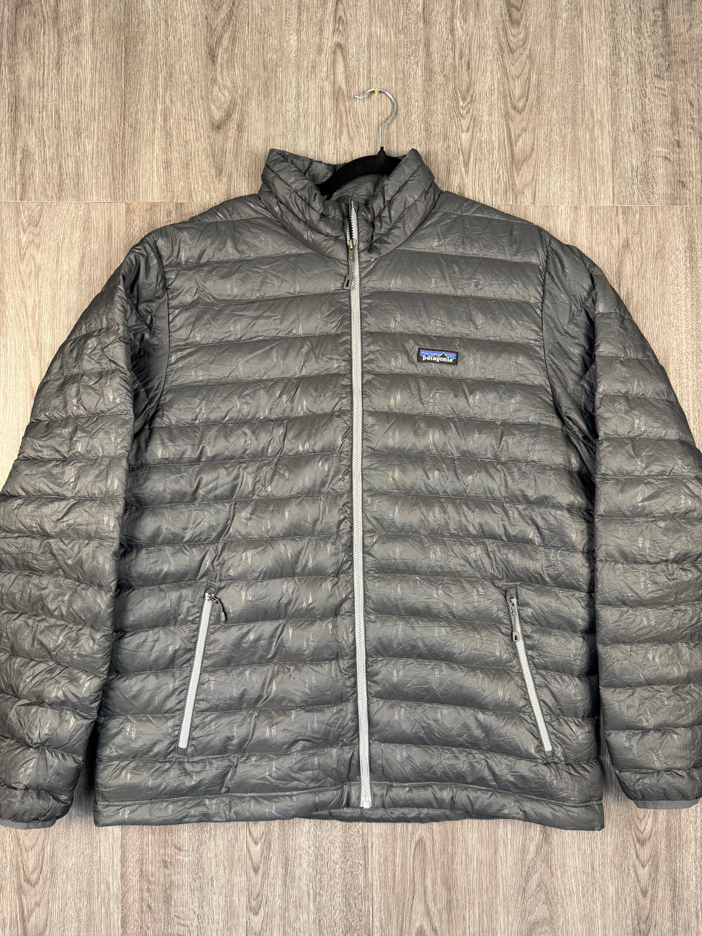 Men’s Patagonia down puffer - extra large