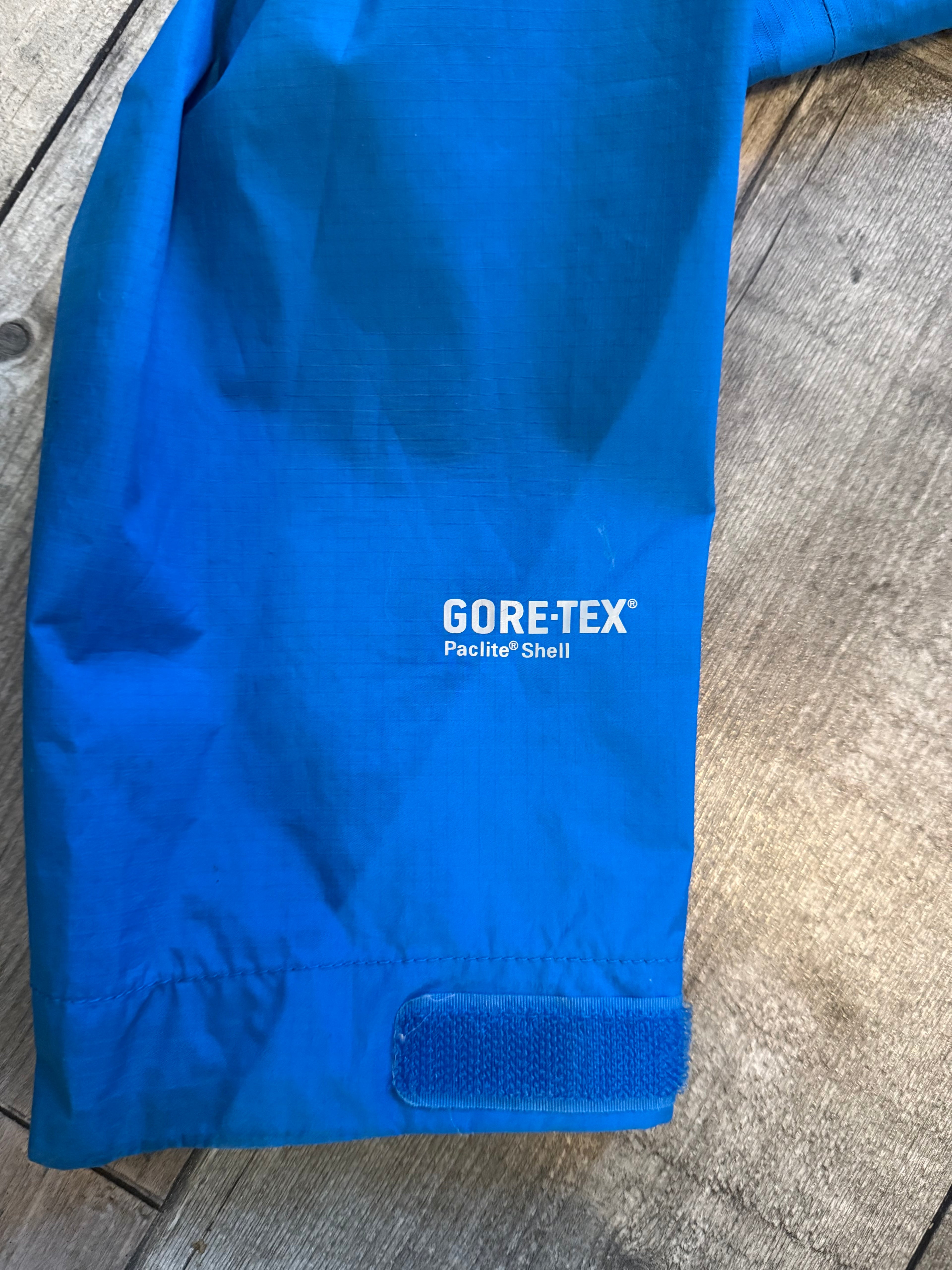 The North Face summit series goretex paclite
