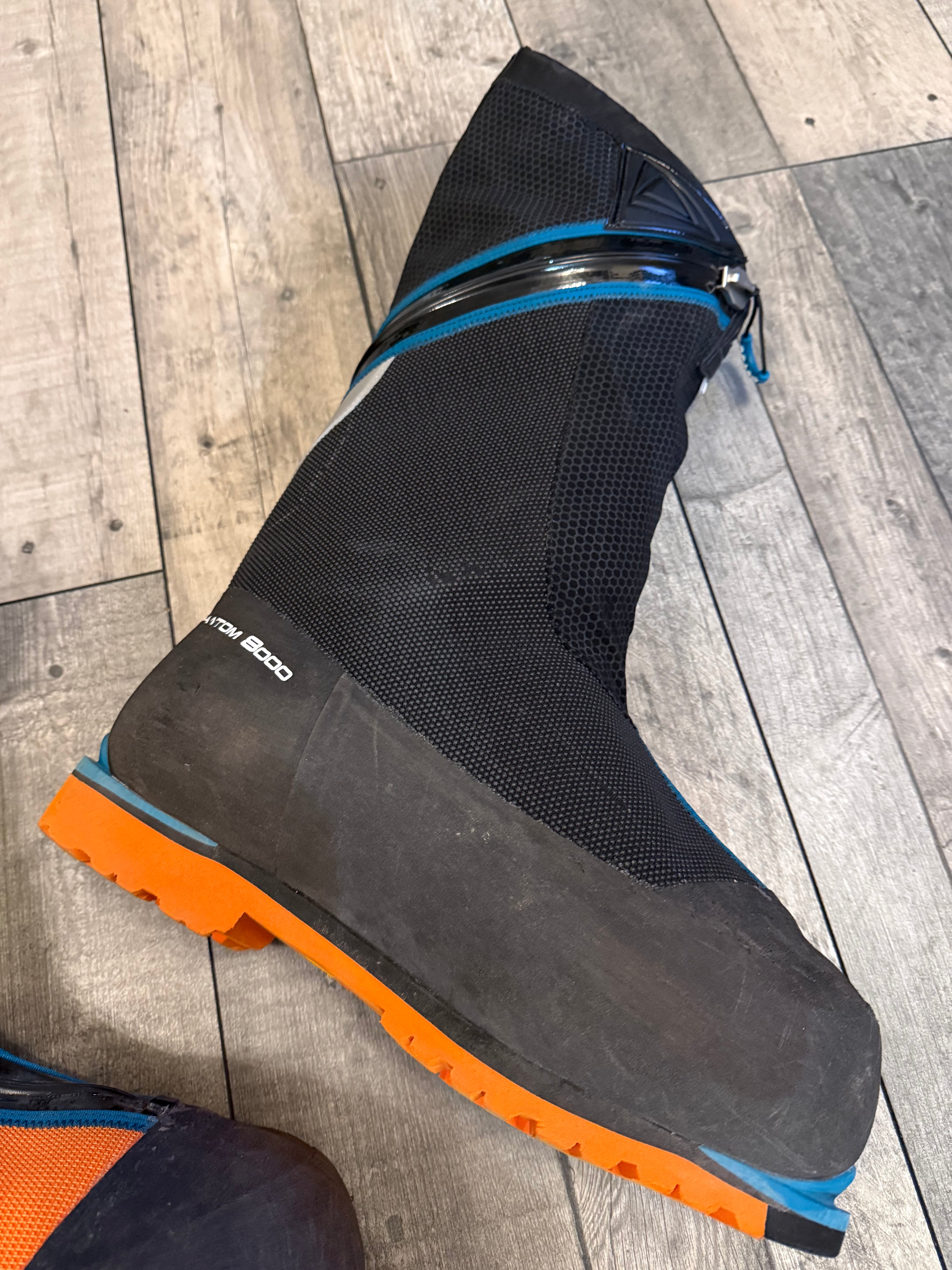 Scarpa phantom 8000m HD