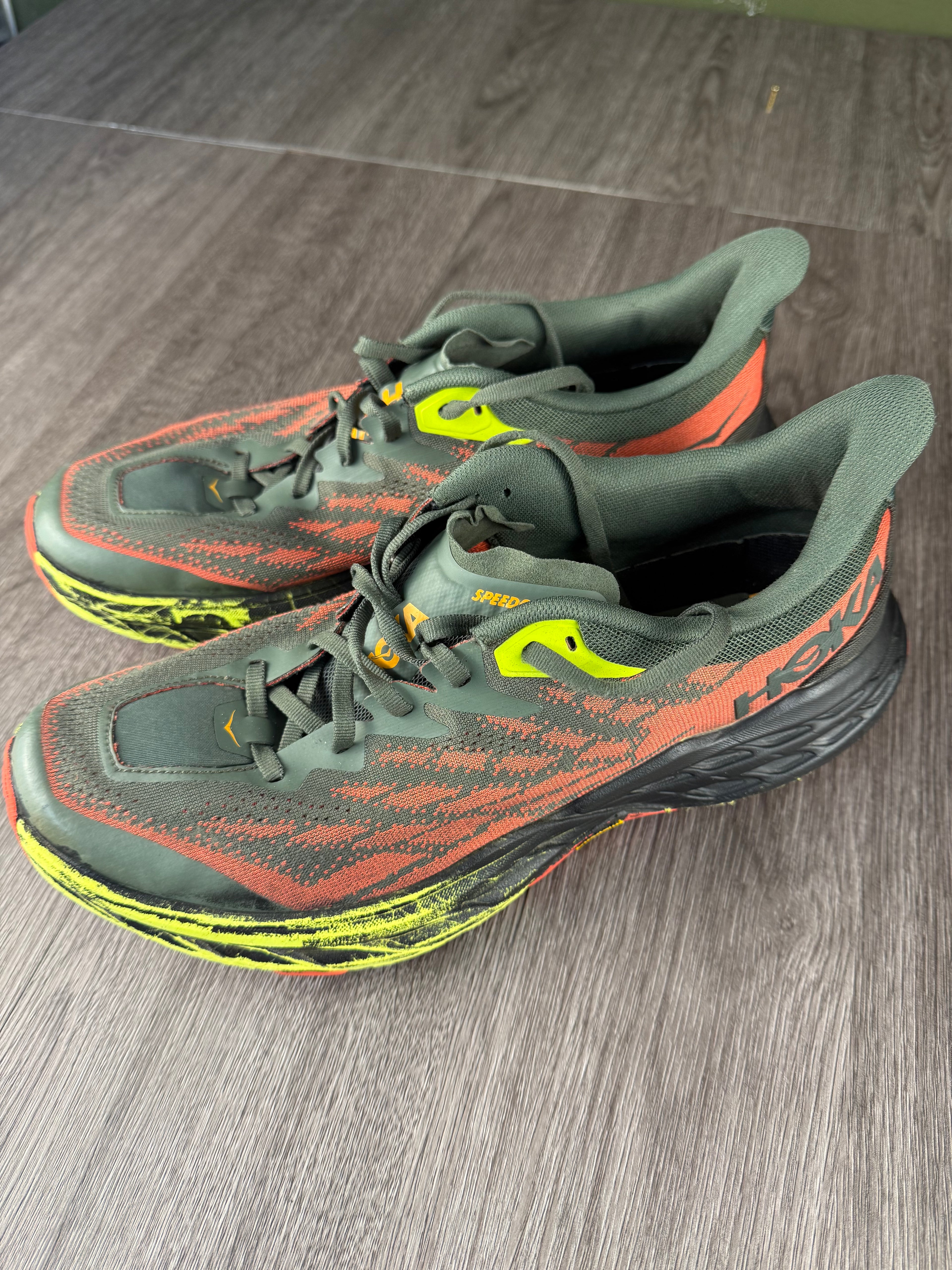 Men’s hoka speedgoat 5 - UK10.5