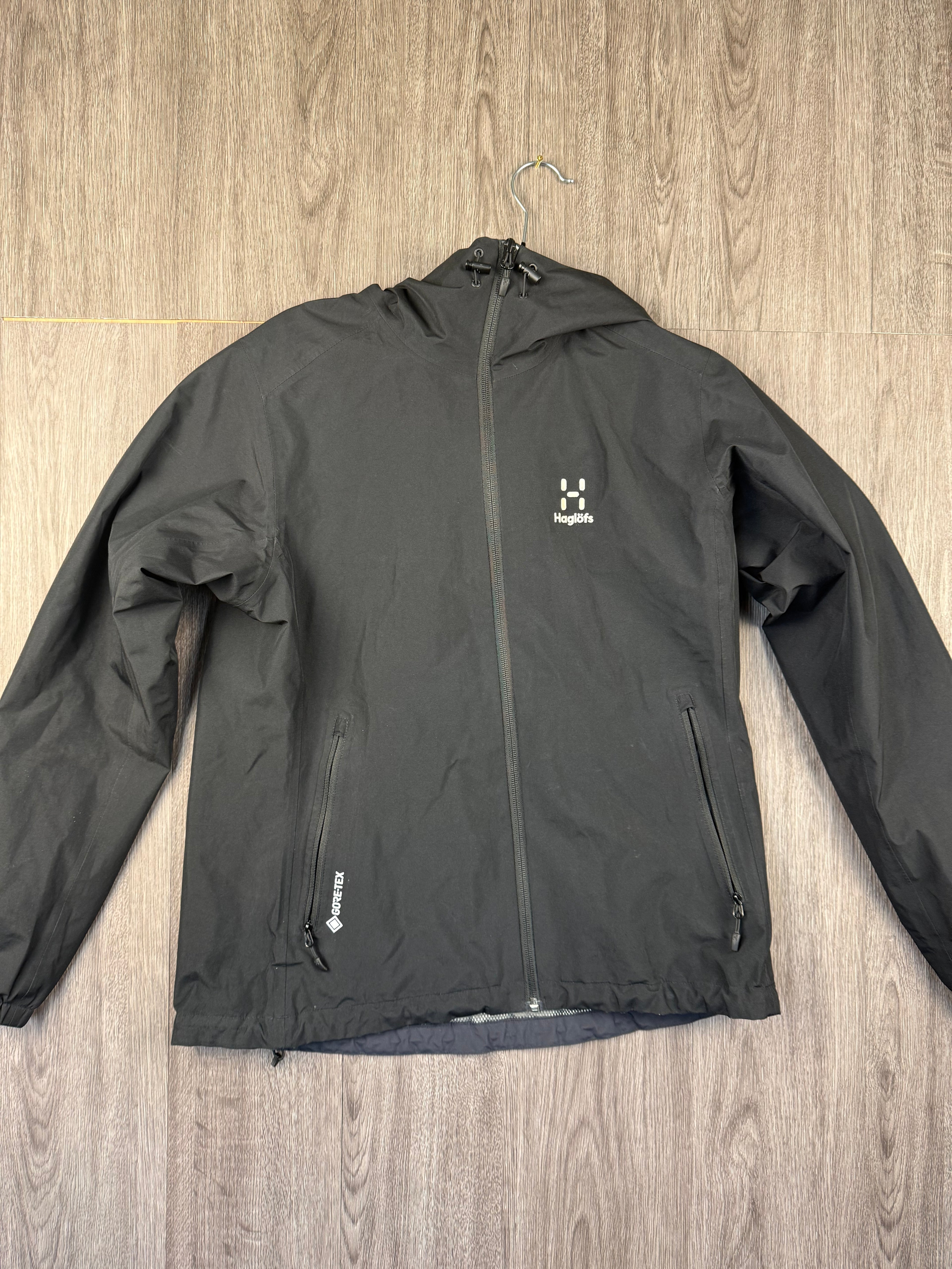 Women’s Haglofs goretex hard shell - medium