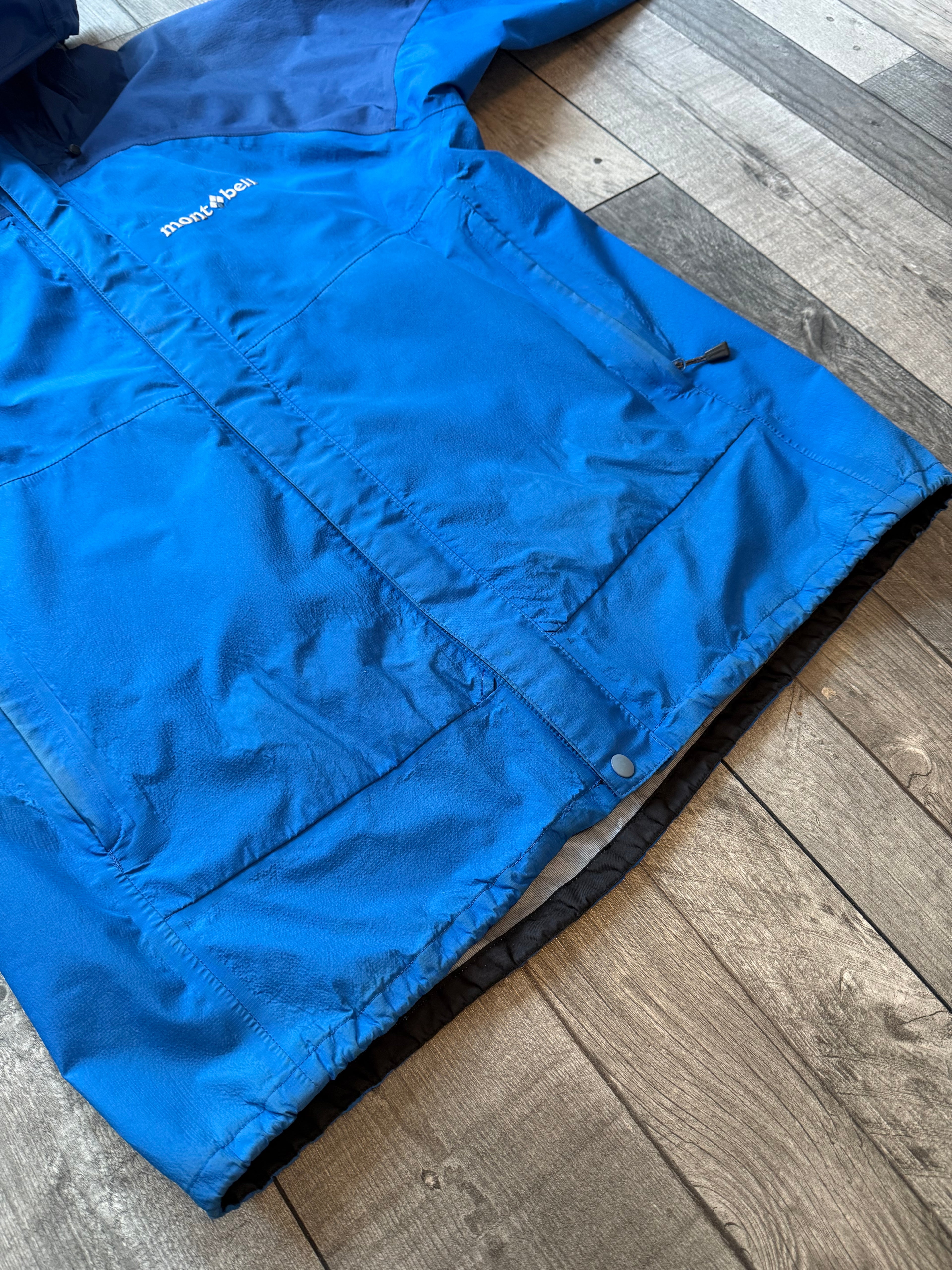 Montbell goretex hard shell