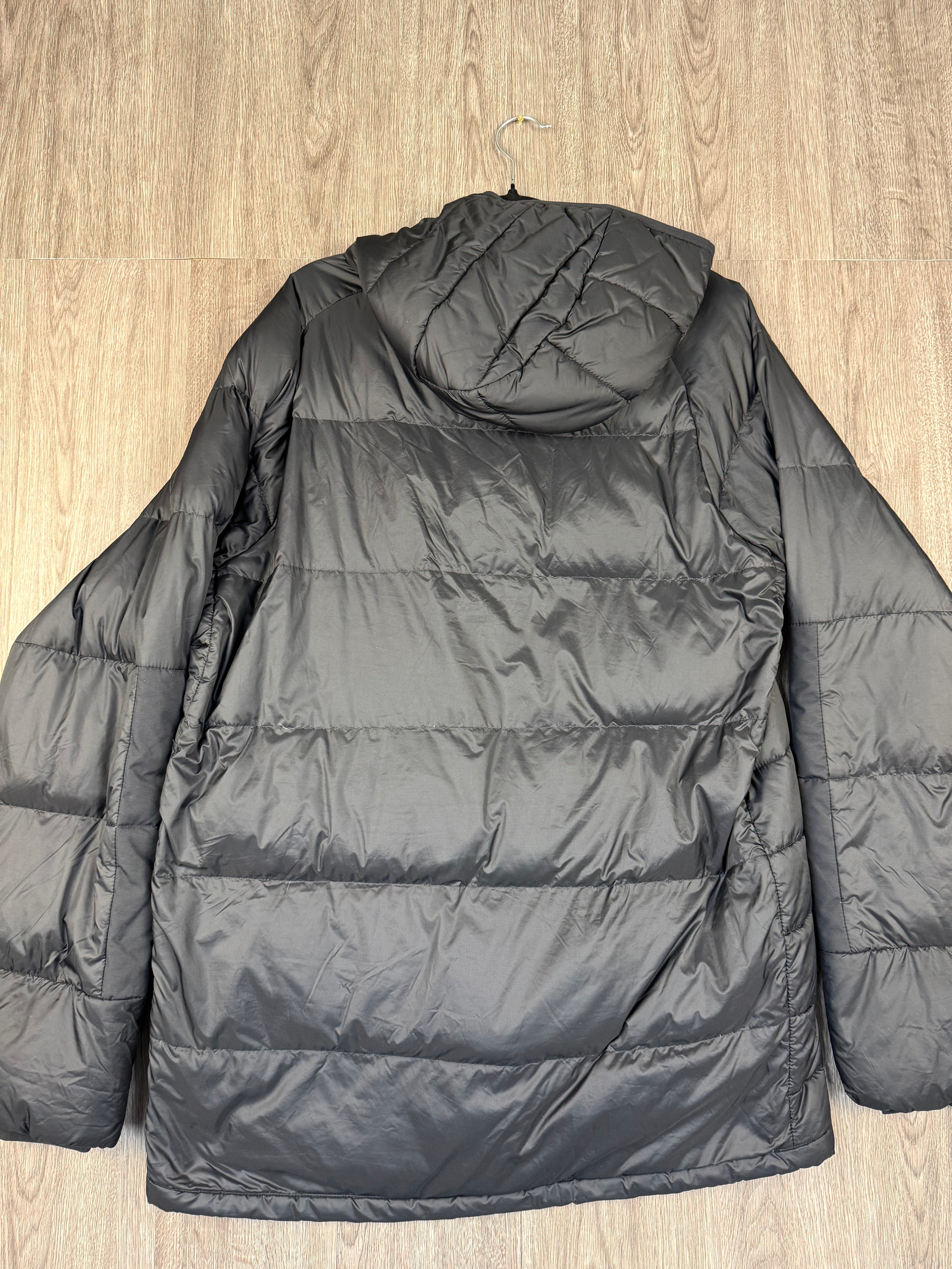 Men’s mountain hardwear down puffer - large