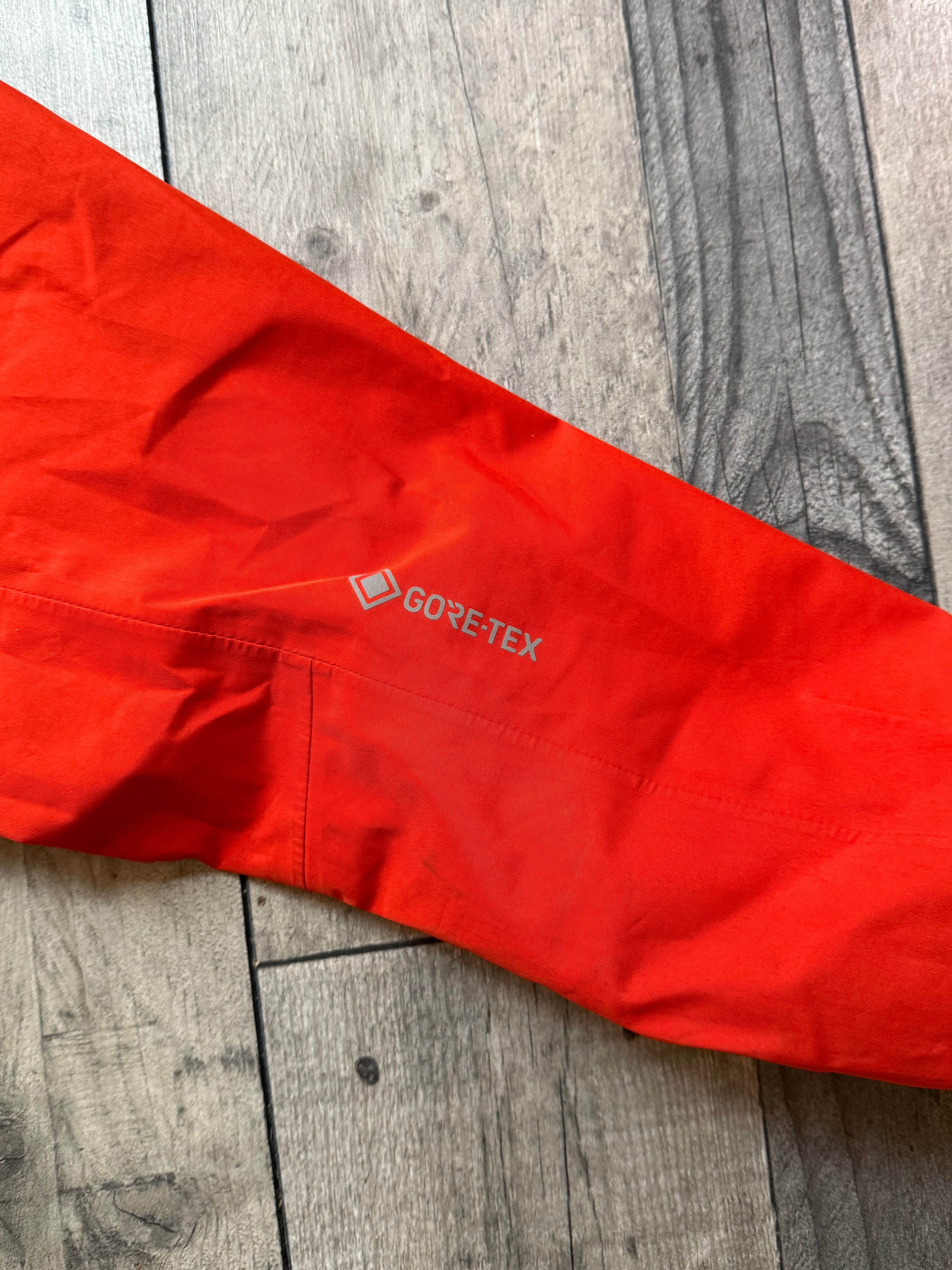 Montane goretex coat