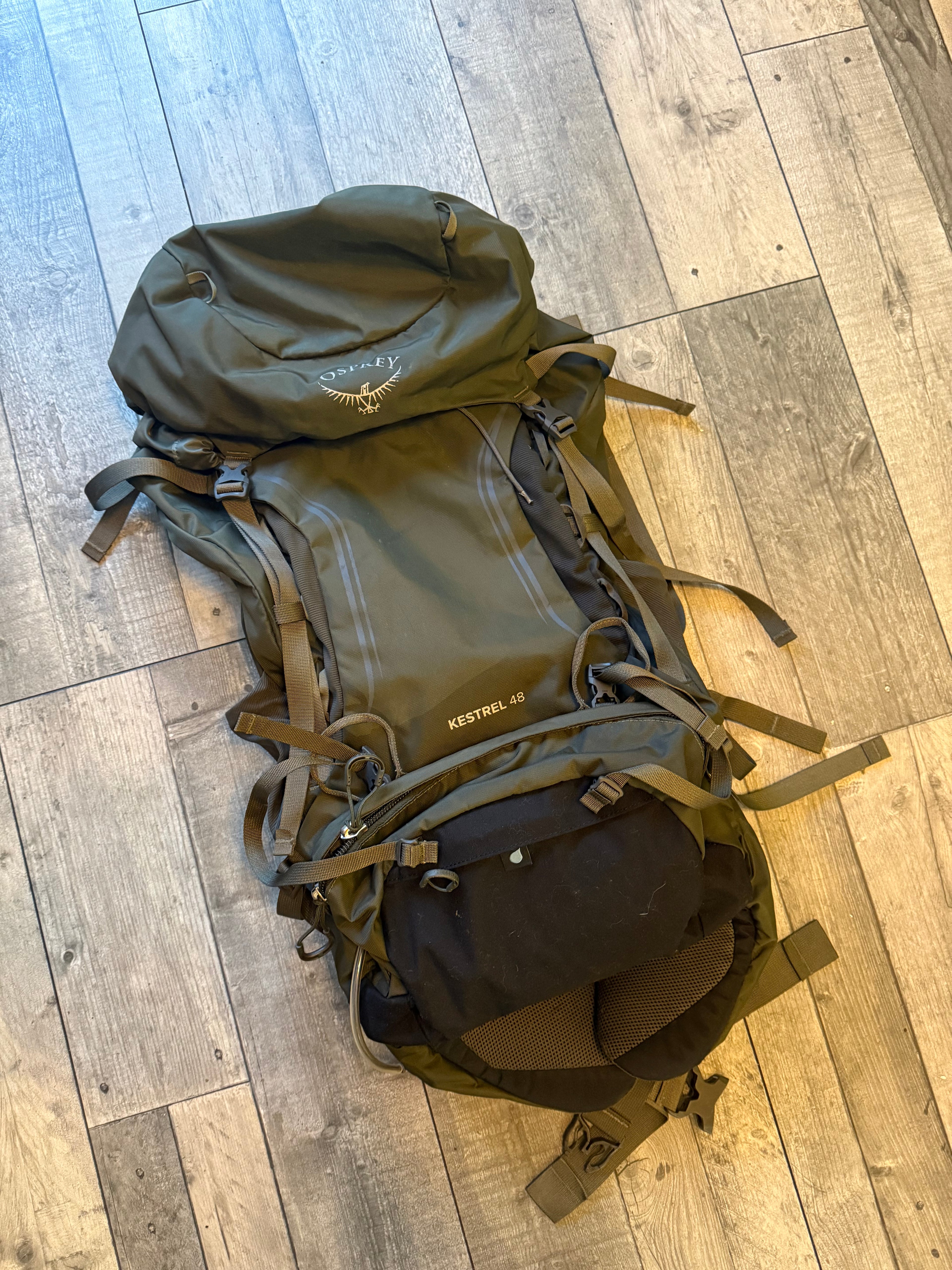 Osprey kestrel 48L
