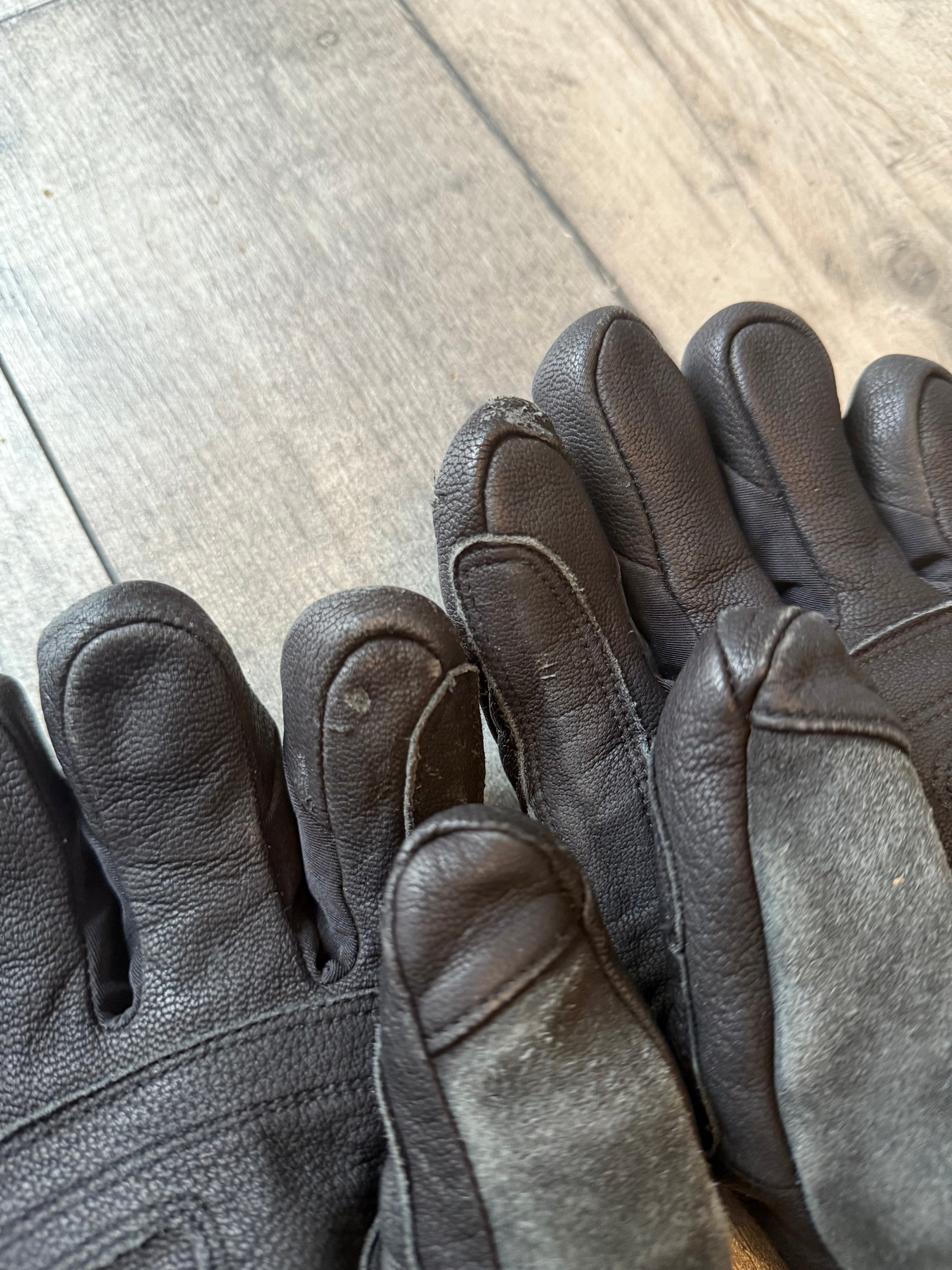 Black diamond crew gore-tex gloves
